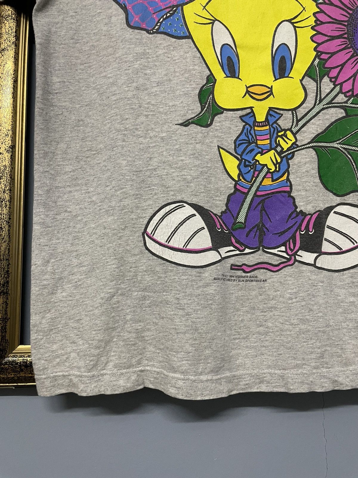Vintage Vintage 1994 Warner Bross Tweety Bird Looney Tunes Tshirt Size US L / EU 52-54 / 3 - 5 Thumbnail