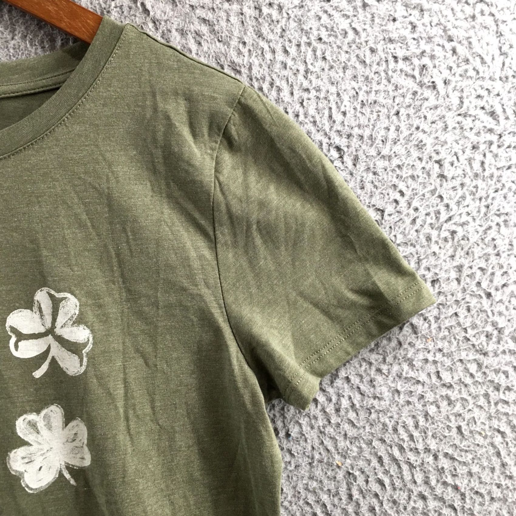 Vintage Maurices Shirt Womens XS Green Cotton Blend Shamrock Graphic Tee Casual Pullover Size XS / US 0-2 / IT 36-38 - 6 Thumbnail