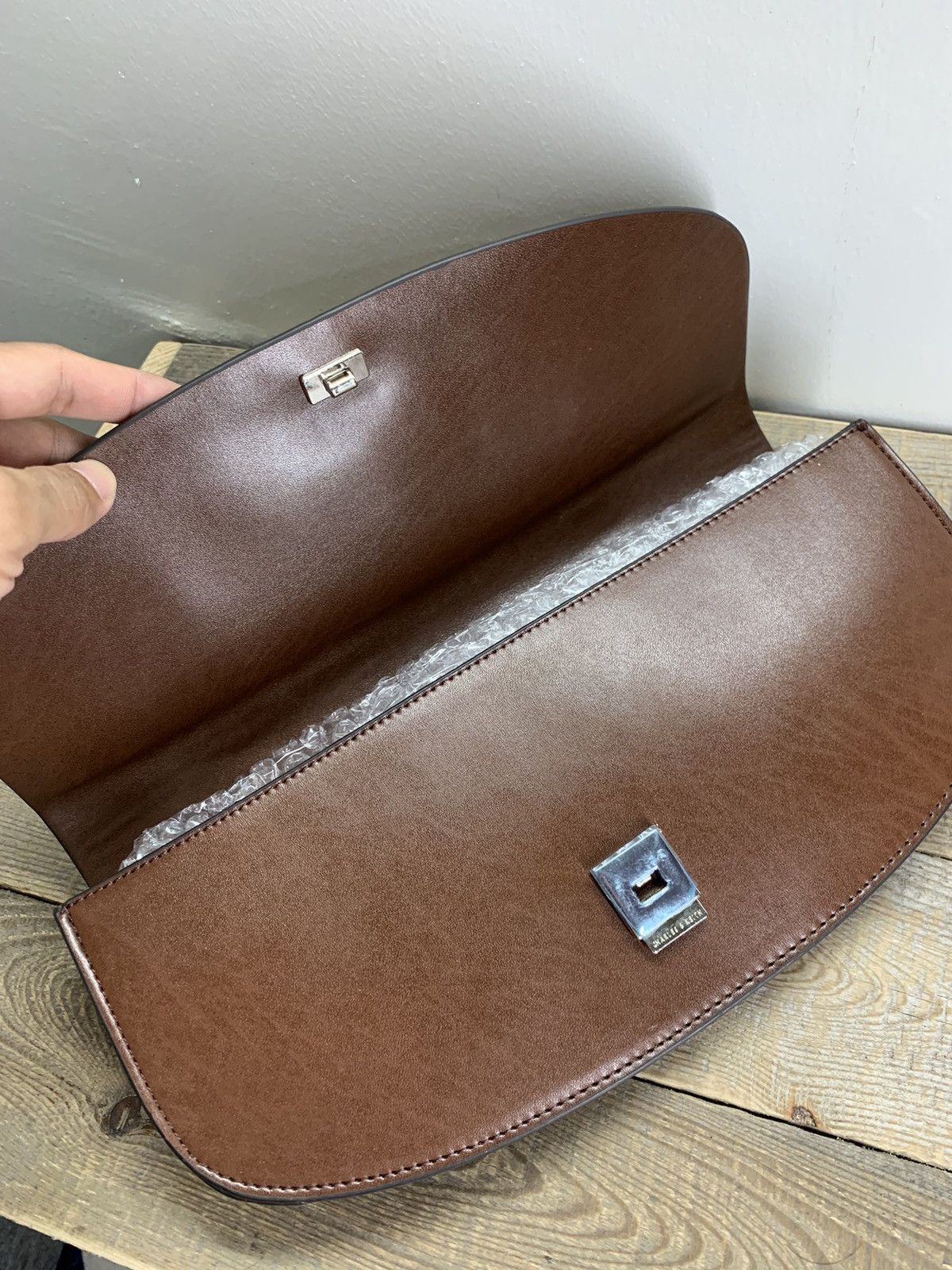 Designer Charles & Keith Brown Single Handle Shoulder Bag Size ONE SIZE - 8 Thumbnail