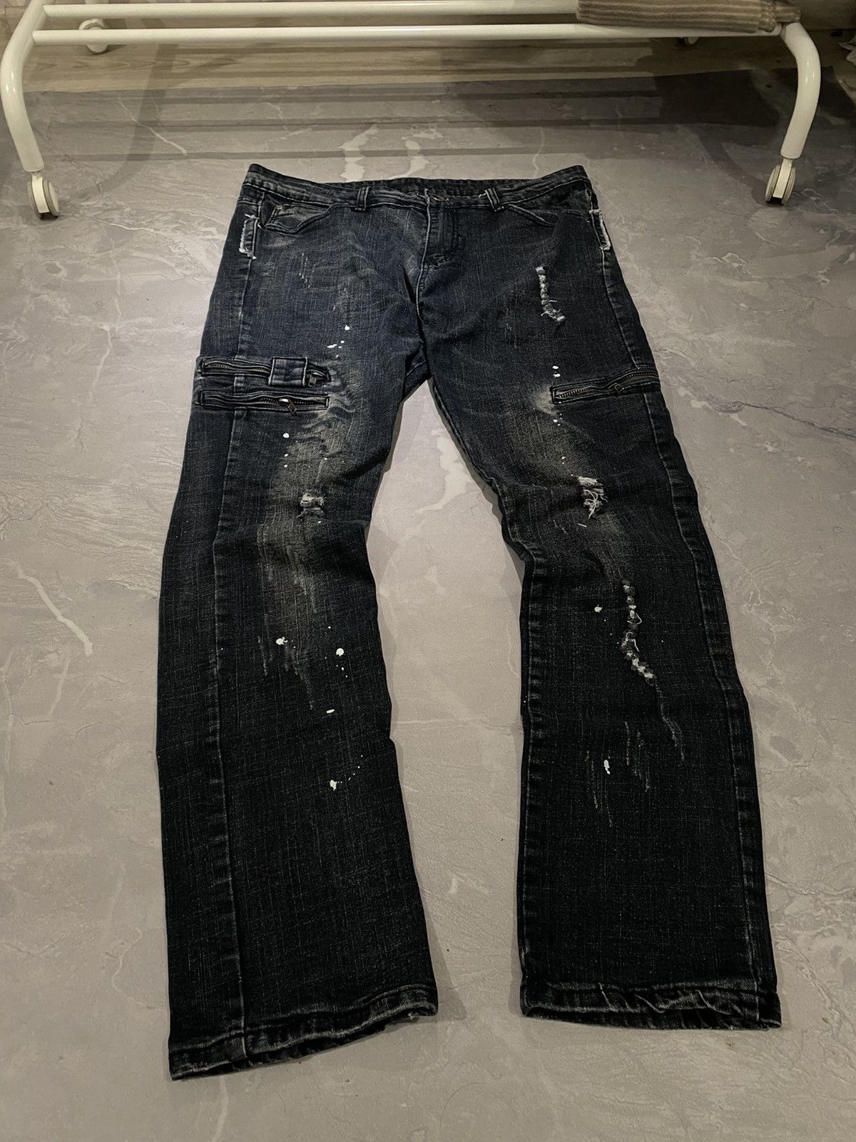 Japanese Brand Archive Paintet Zip-line Washed Distressed / Vintage Y2K Size US 36 / EU 52 - 1 Thumbnail