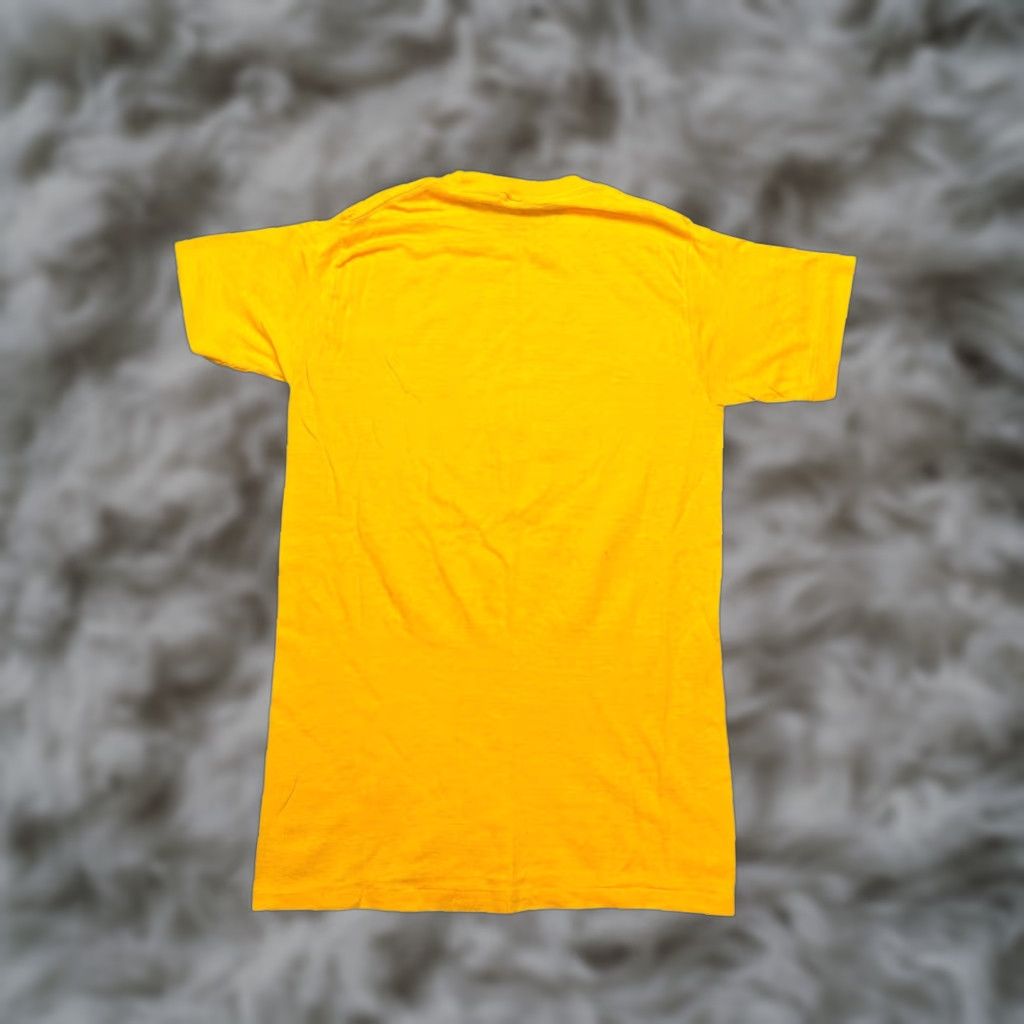 Vintage VINTAGE Florida Marco Island T-Shirt Yellow Single Stitch 70s 80s Souvenir Graphic Print Mens Small Beach Retro Crew Neck Short Sleeve Cotton Shirt Size US S / EU 44-46 / 1 - 1 Thumbnail
