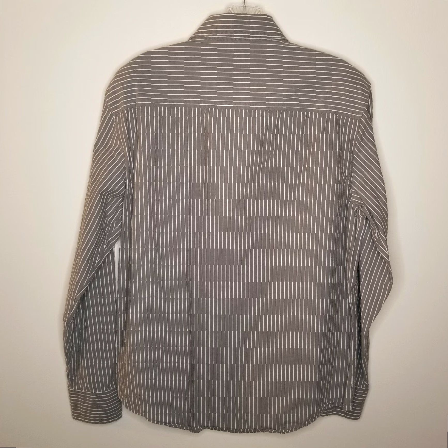 Vintage AEROPOSTALE Shirt Mens Gray Striped Long Sleeve Button-Up Size Medium Size US M / EU 48-50 / 2 - 4 Thumbnail