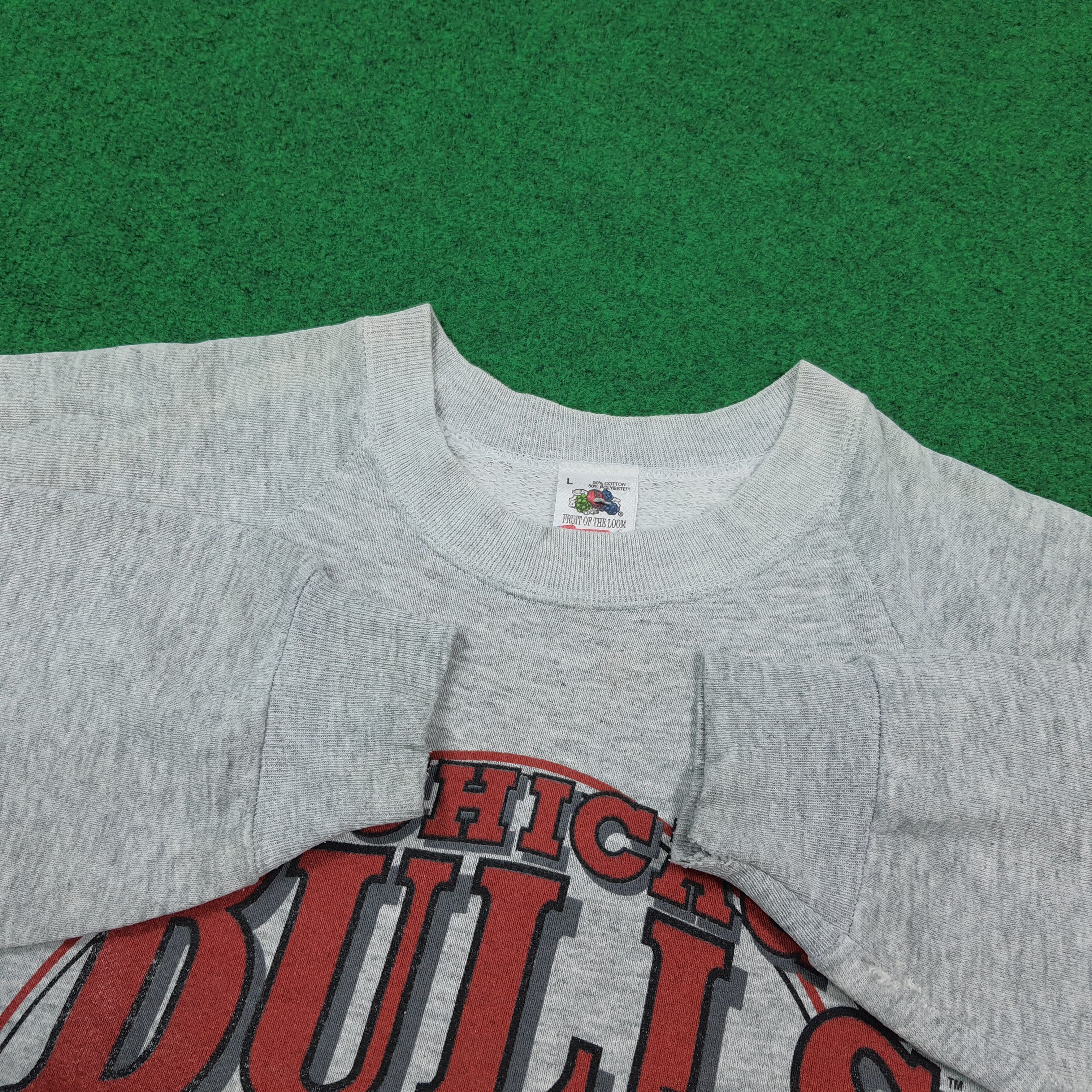 NBA Vintage 90s Chicago Bulls Snoopy Basketball Pullover C292N13 Size US M / EU 48-50 / 2 - 6 Thumbnail