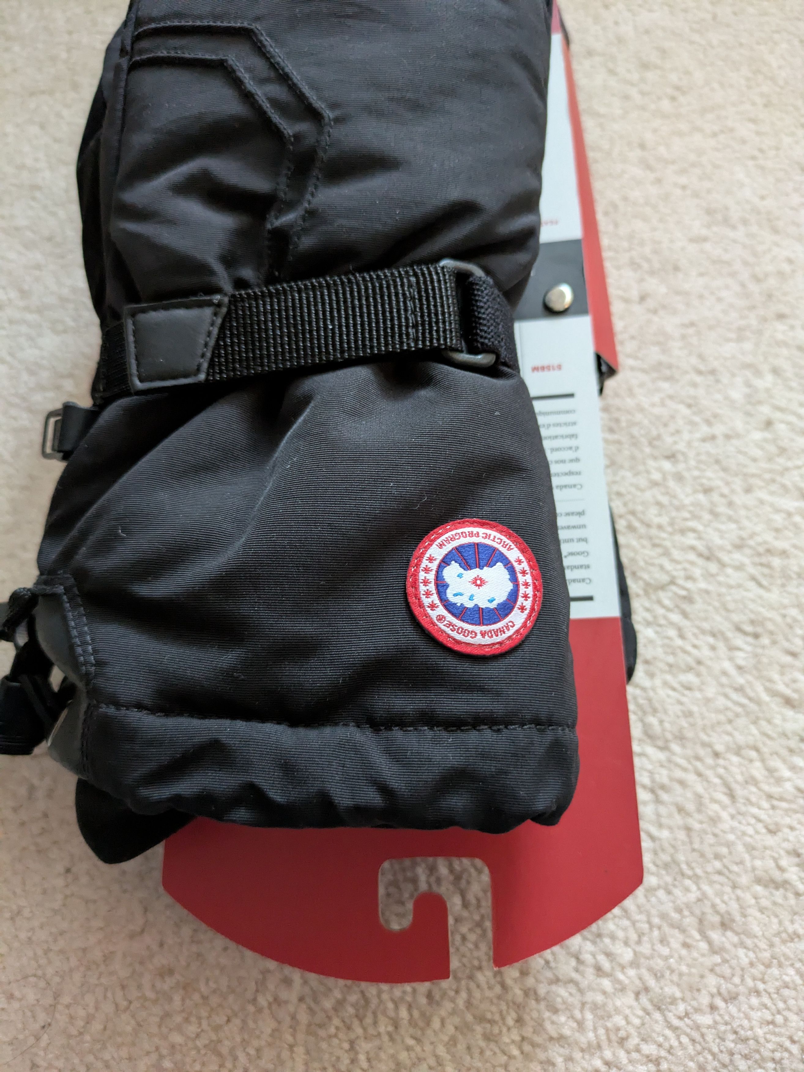 Canada Goose Black Arctic Down Mitts, Small Size ONE SIZE - 7 Thumbnail
