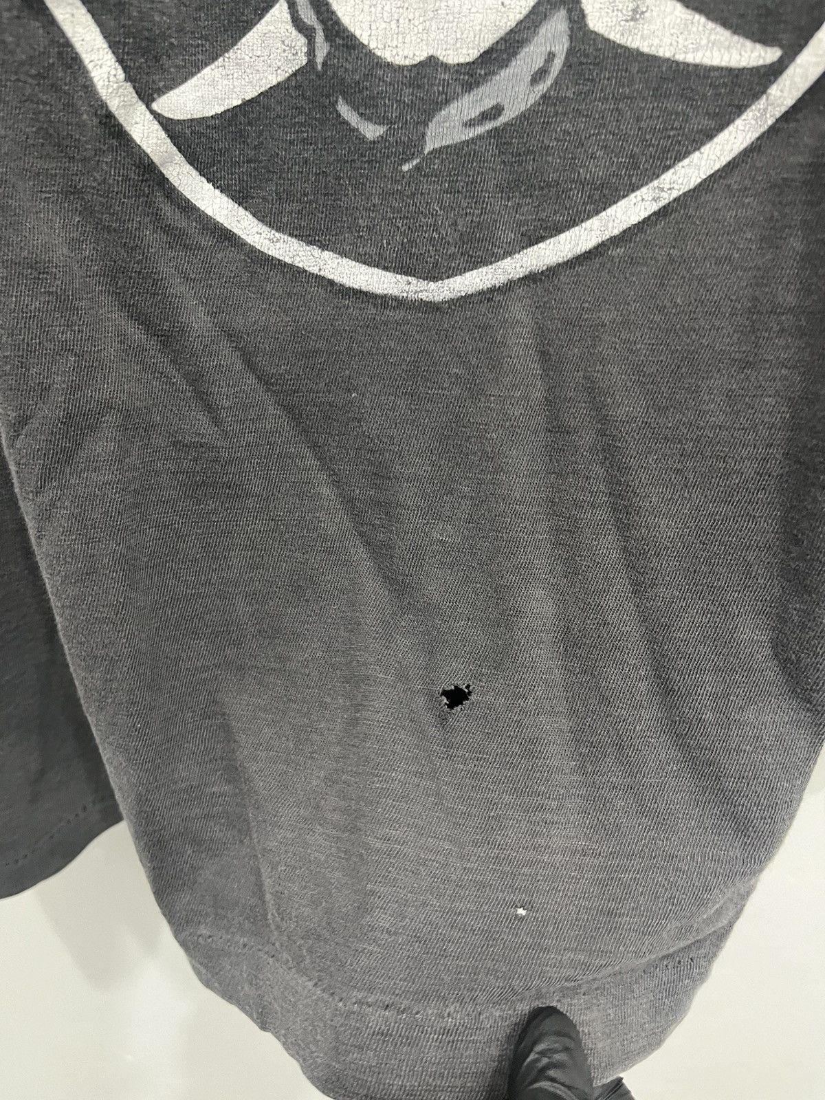 Vintage Thrashed Sun Faded Raiders Distressed Skull Logo Tee Y2K Vtg Size US XXL / EU 58 / 5 - 3 Thumbnail
