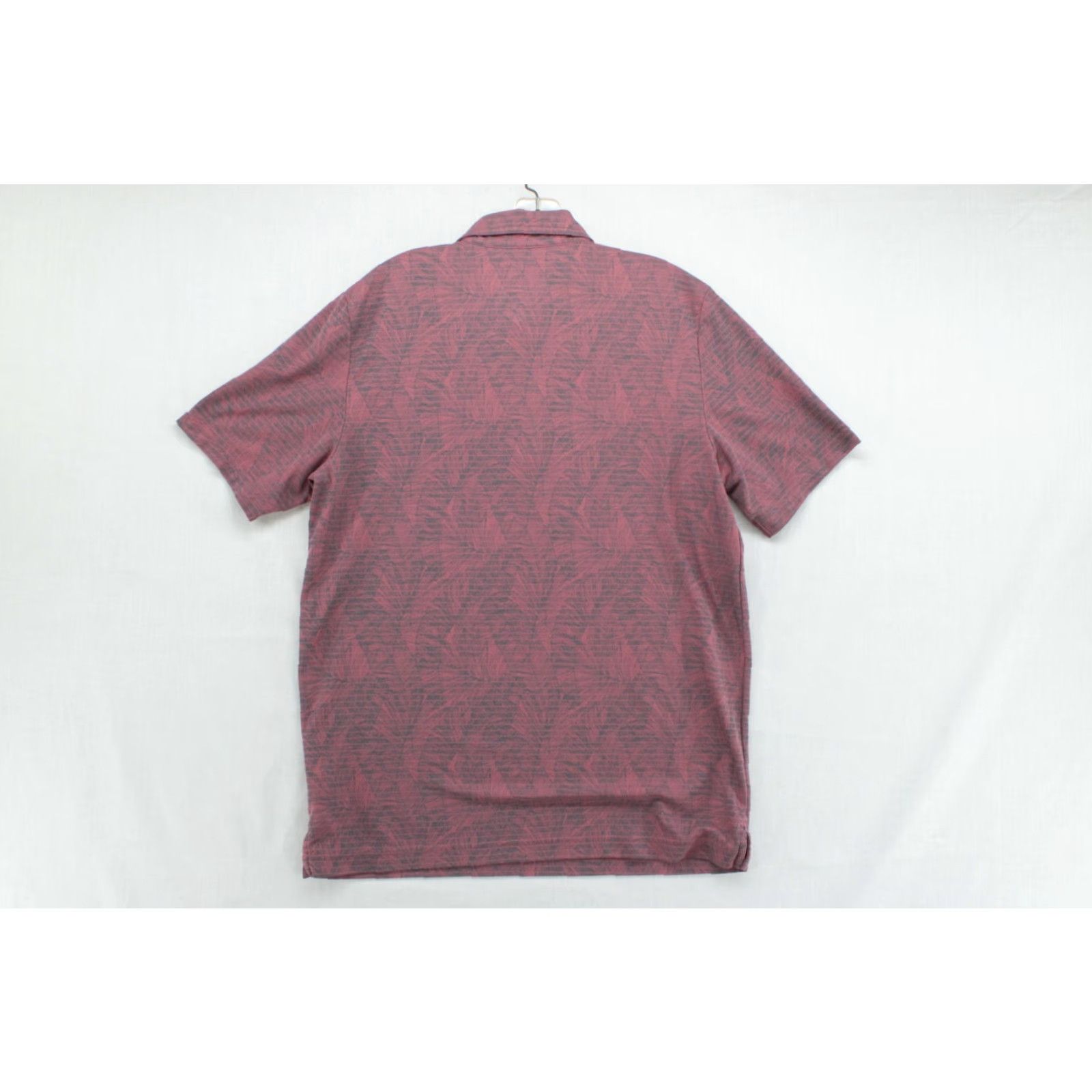 TravisMathew Travis Mathew Polo Floral Men's Large Red Logo Breathable Quick Dry Short Sleeve Size US L / EU 52-54 / 3 - 3 Thumbnail