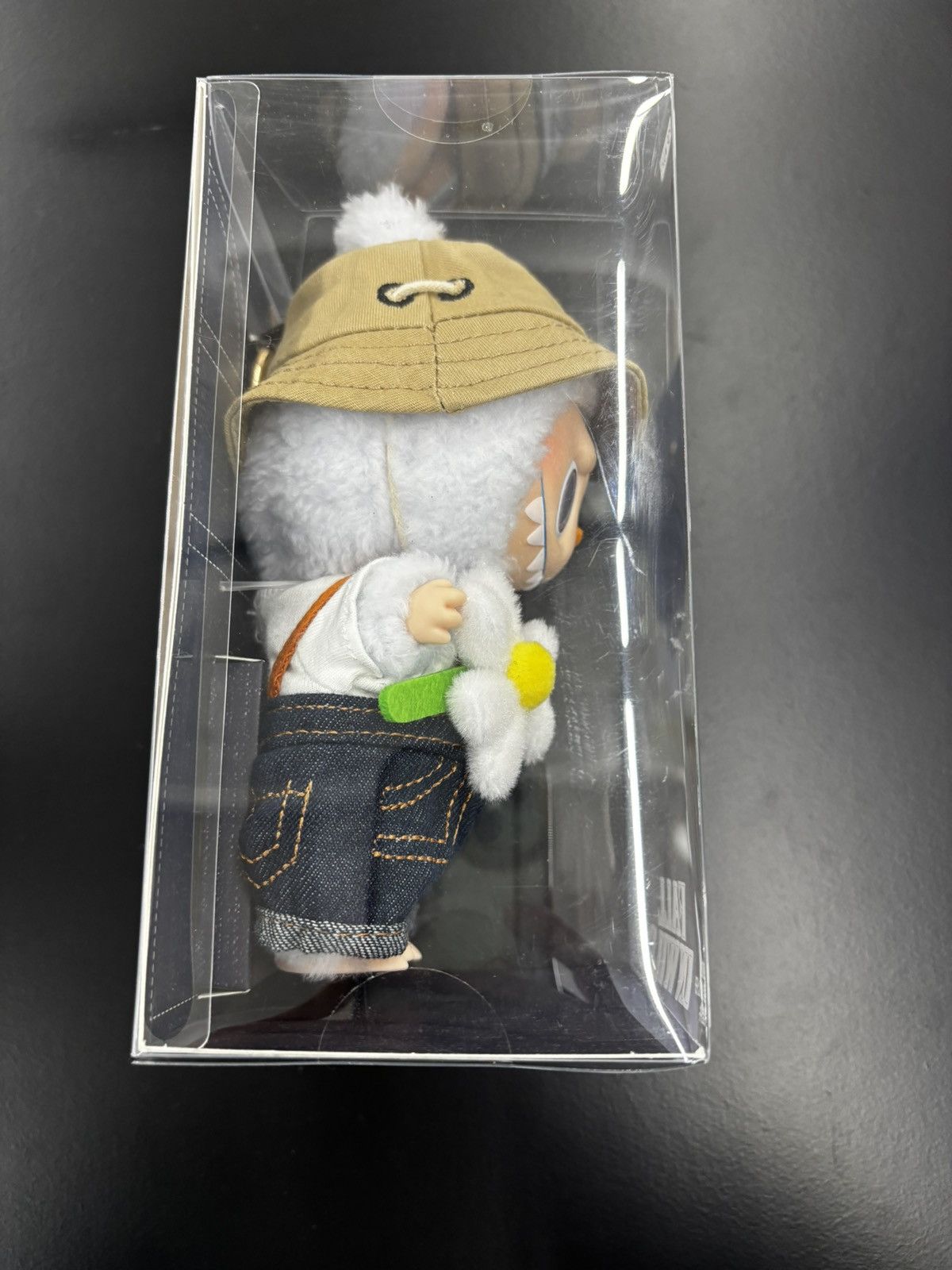 POP MART Labubu Fall in the wild Pendant Pop Mart Bag charm Keychain Size ONE SIZE - 2 Thumbnail