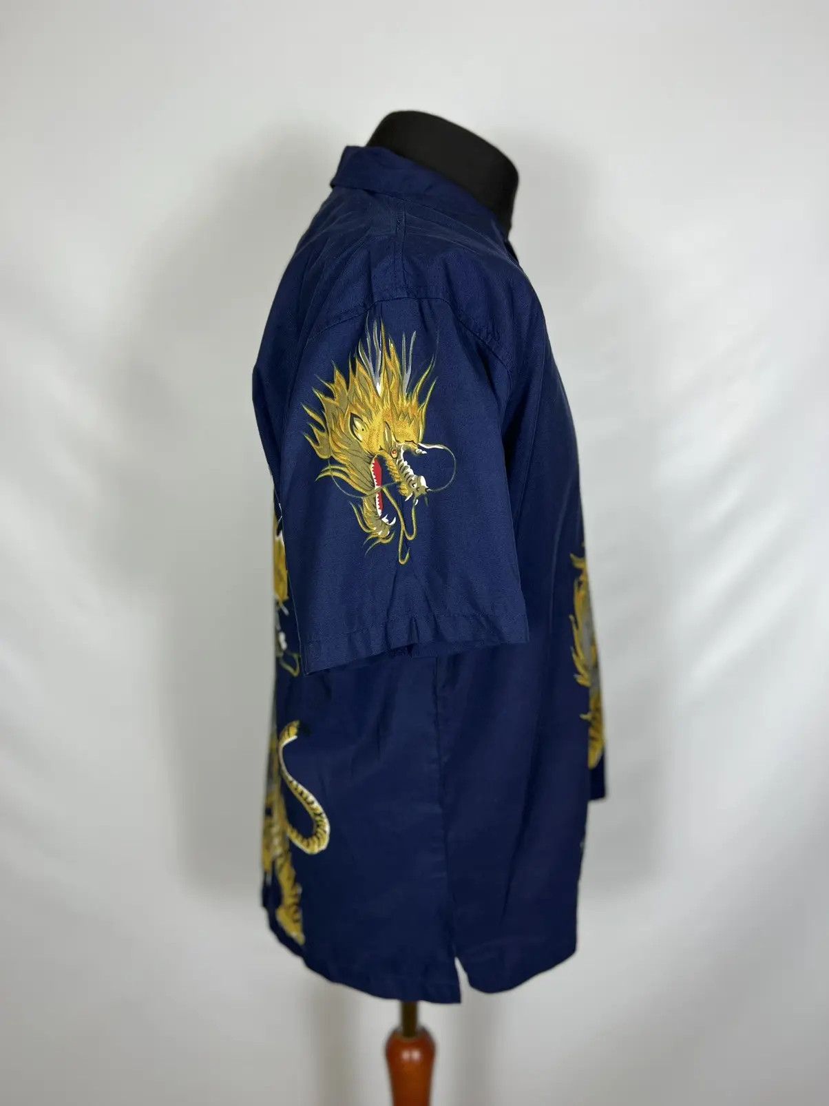 Vintage Vintage Crazy Shirt 90’s dragon print Size US L / EU 52-54 / 3 - 2 Thumbnail