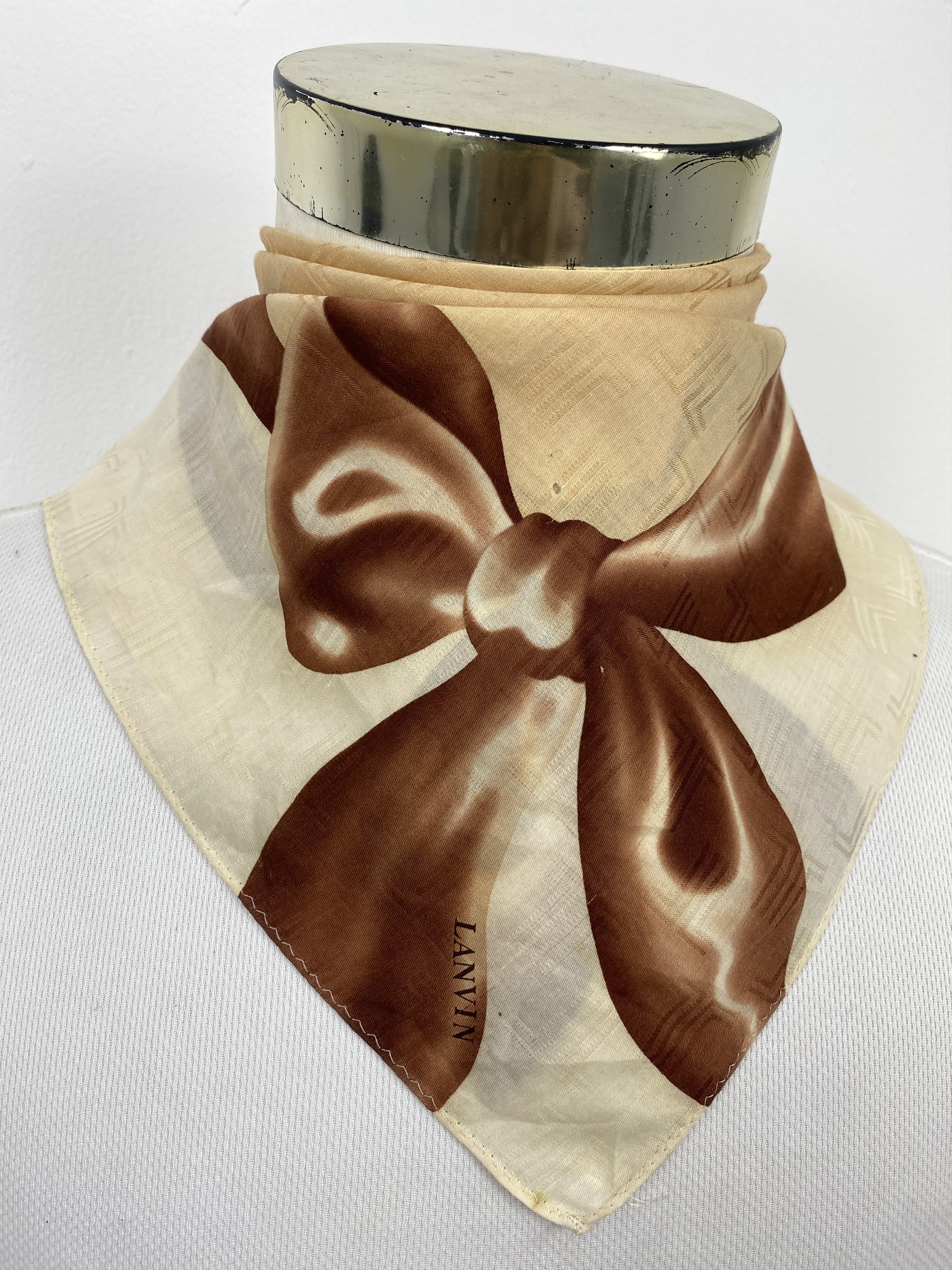 Lanvin Vintage Lanvin Handkerchief / Neckerchief KT0285 Size ONE SIZE - 2 Thumbnail