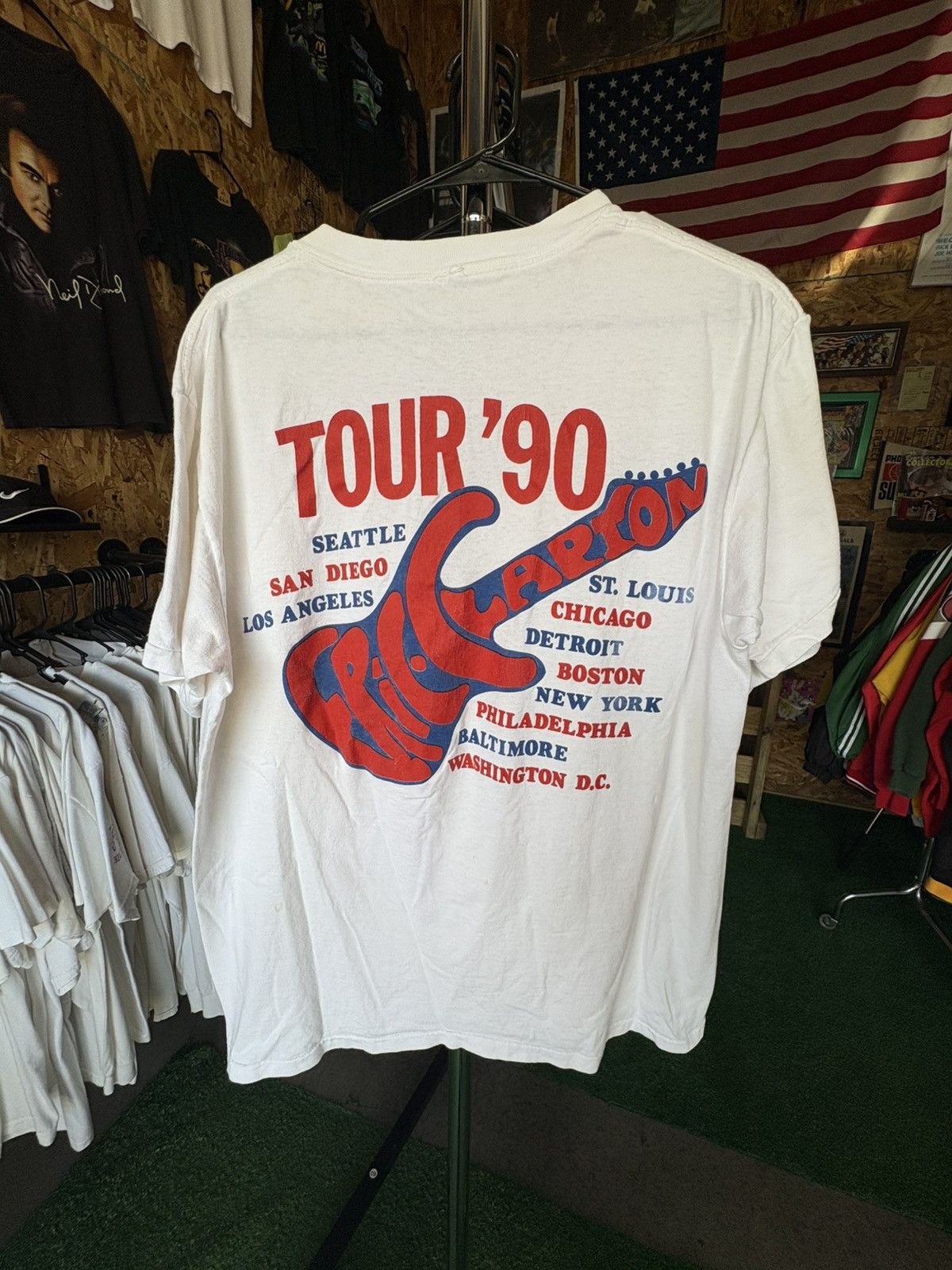Band Tees 1990 Eric Clapton Journey Man Tour T-Shirt Size US XL / EU 56 / 4 - 2 Thumbnail