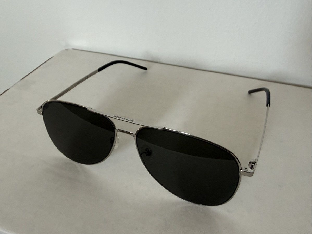 Saint Laurent Paris CLASSIC 11 Slim 001 sunglasses Size ONE SIZE - 7 Thumbnail