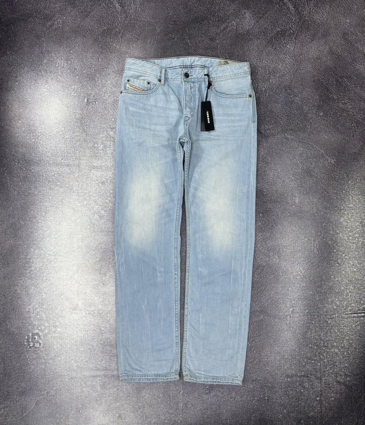 Diesel Diesel Waykee Regular Straight NWT Light Blue Denim Jeans Size US 31 - 1 Thumbnail