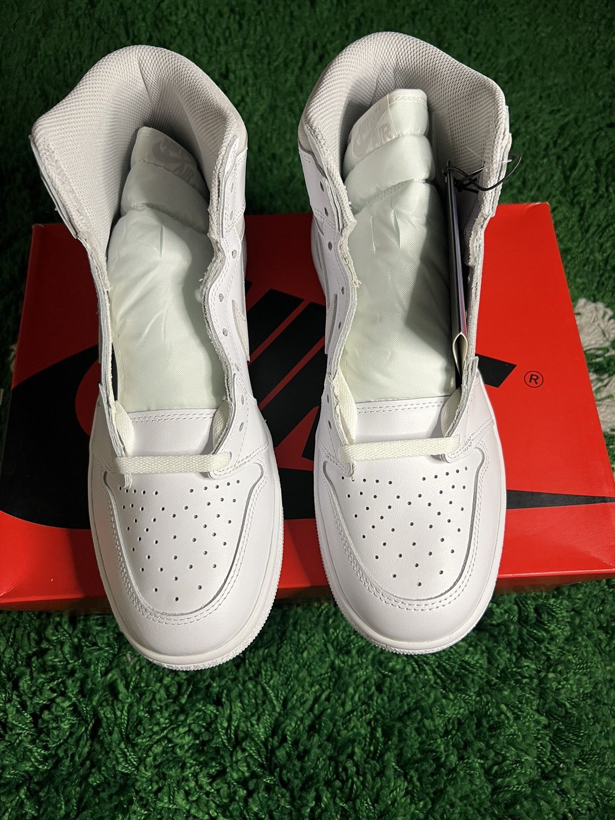 Jordan Brand × Nike Jordan 1 High 85 neutral grey Size US 10.5 / EU 43-44 - 4 Thumbnail