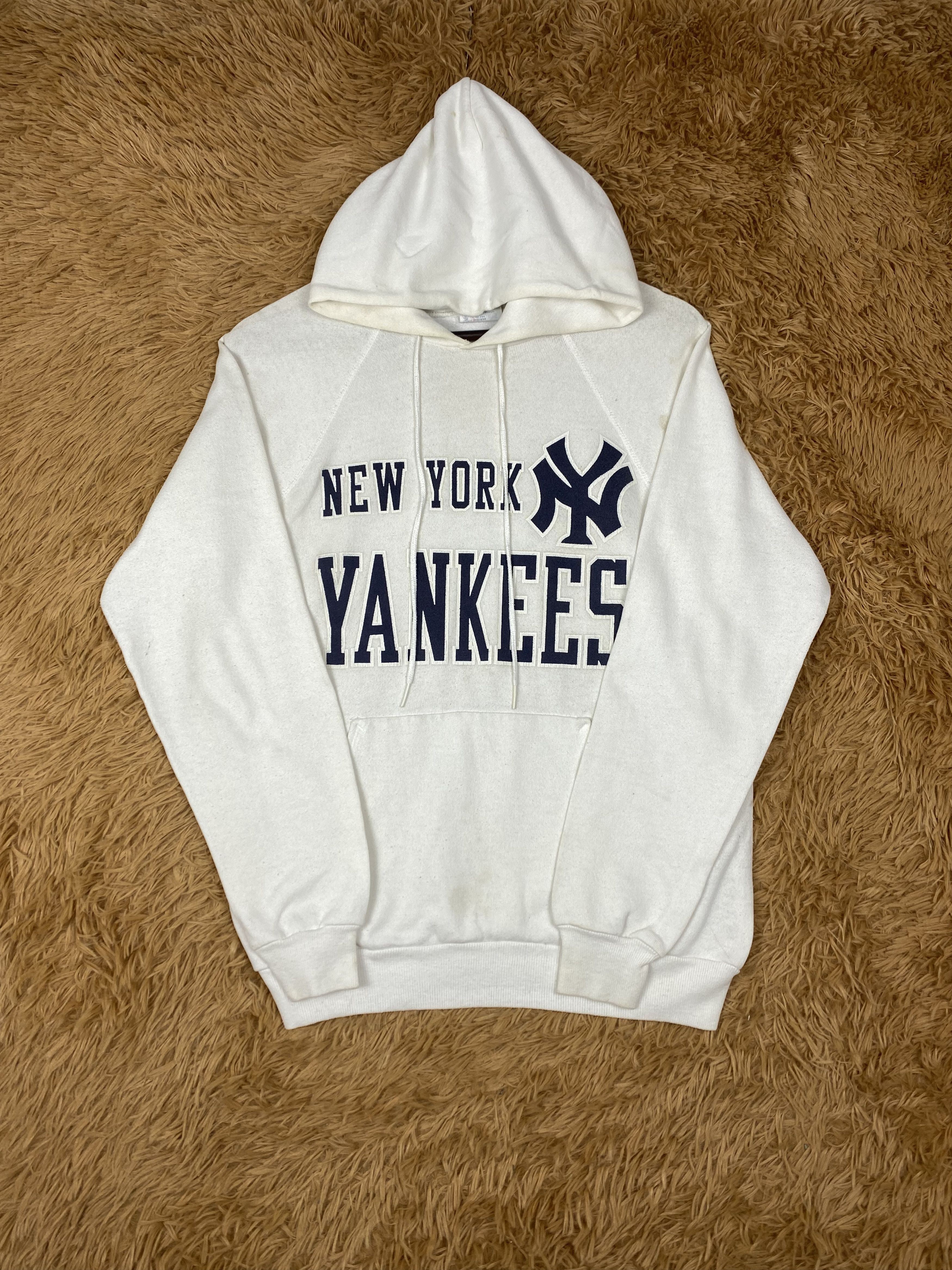 New York Yankees Vintage New York Yankees Pullover Hoodies DJ0412 Size US M / EU 48-50 / 2 - 4 Thumbnail