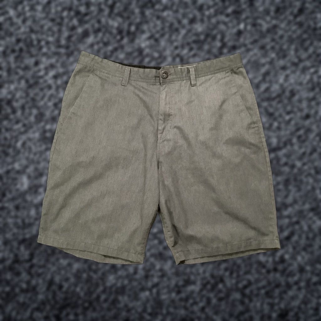 Volcom Volcom Mens Shorts 40 Waist Gray True To This Slash Pockets Skate Size US 40 / EU 56 - 1 Thumbnail