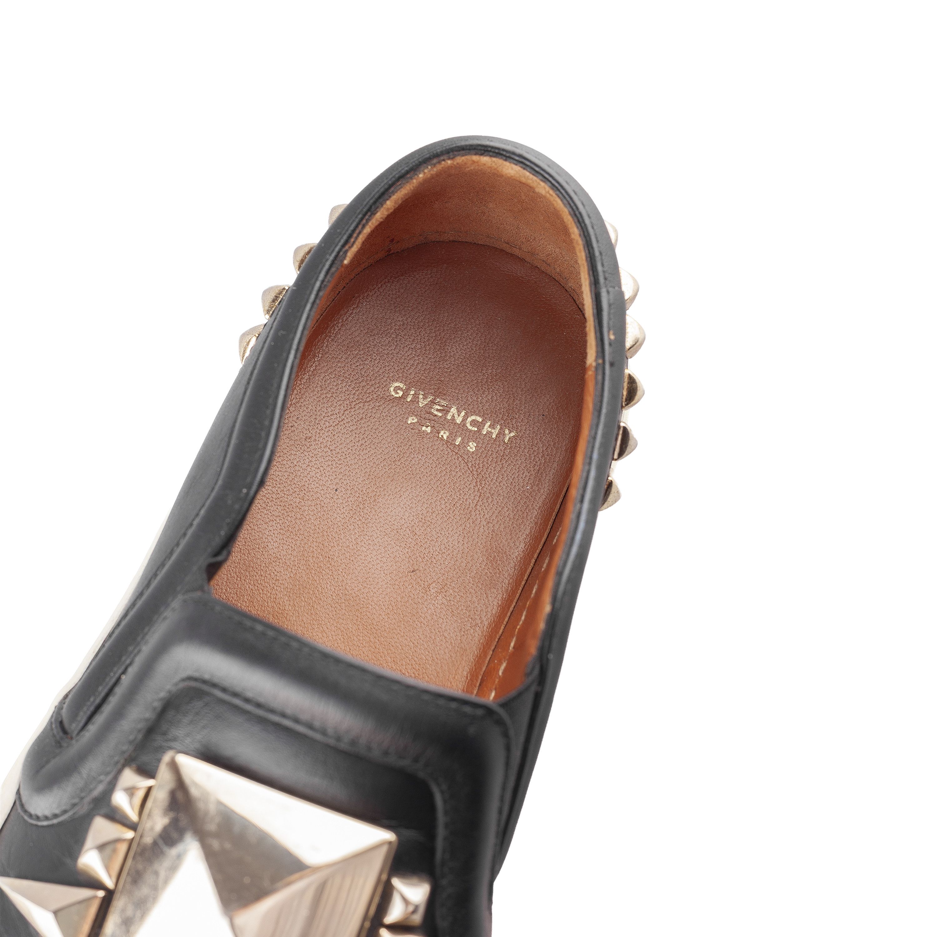 Givenchy Givenchy Paris by Tisci Studded Black Leather Slip On Shoes Size US 5 / EU 37 - 7 Thumbnail