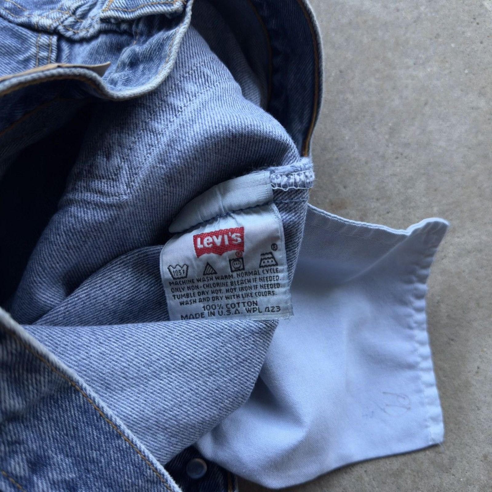 Vintage 90s Women’s Levi’s 501 Jeans Made in USA ERD Grunge Size 27" / US 4 / IT 40 - 8 Thumbnail