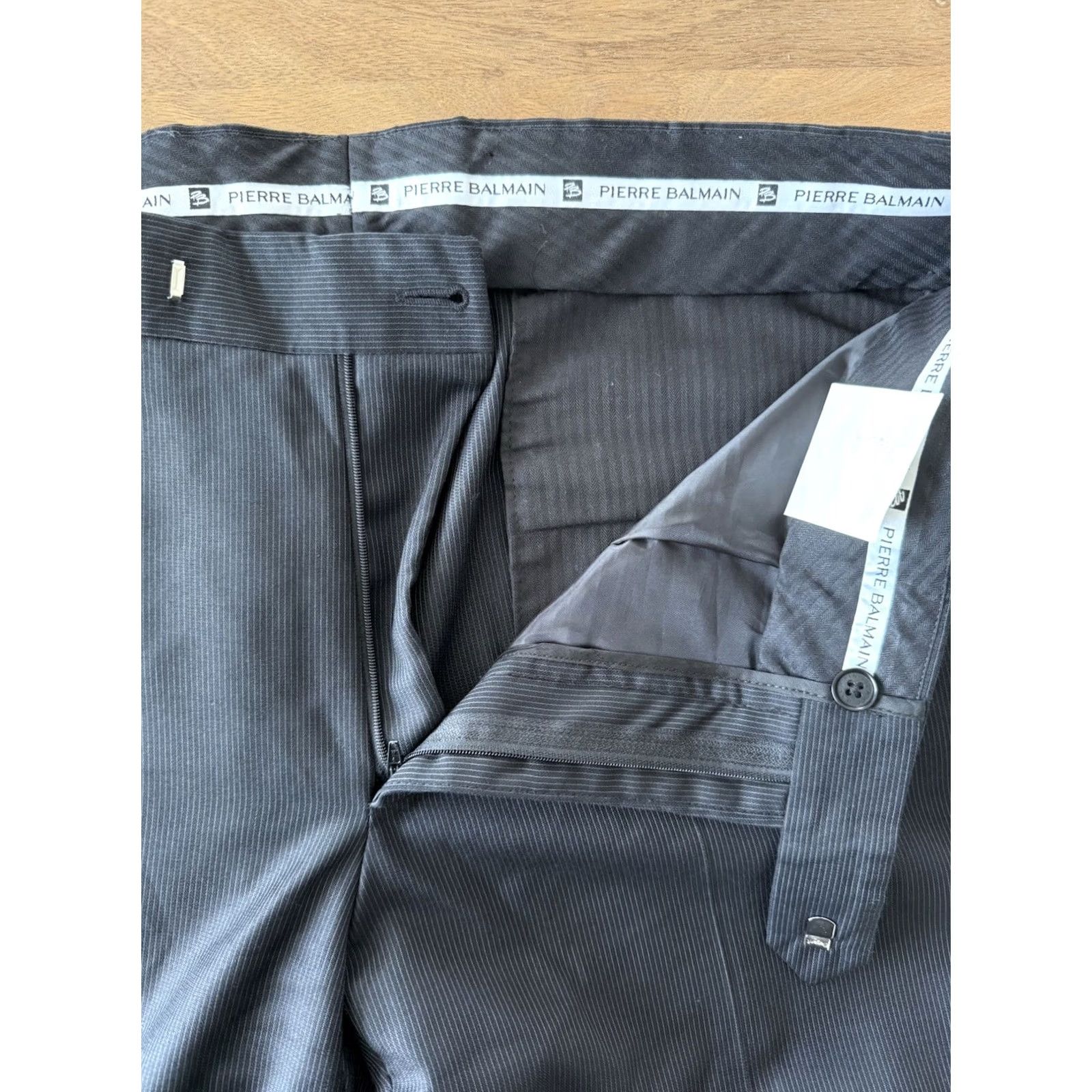 Pierre Balmain VINTAGE Balmain Pierre Dress Pants Mens 52 Slim Straight Black Pinstripe Wool 37x31 90s City Office Mens Size US 36 / EU 52 - 4 Thumbnail