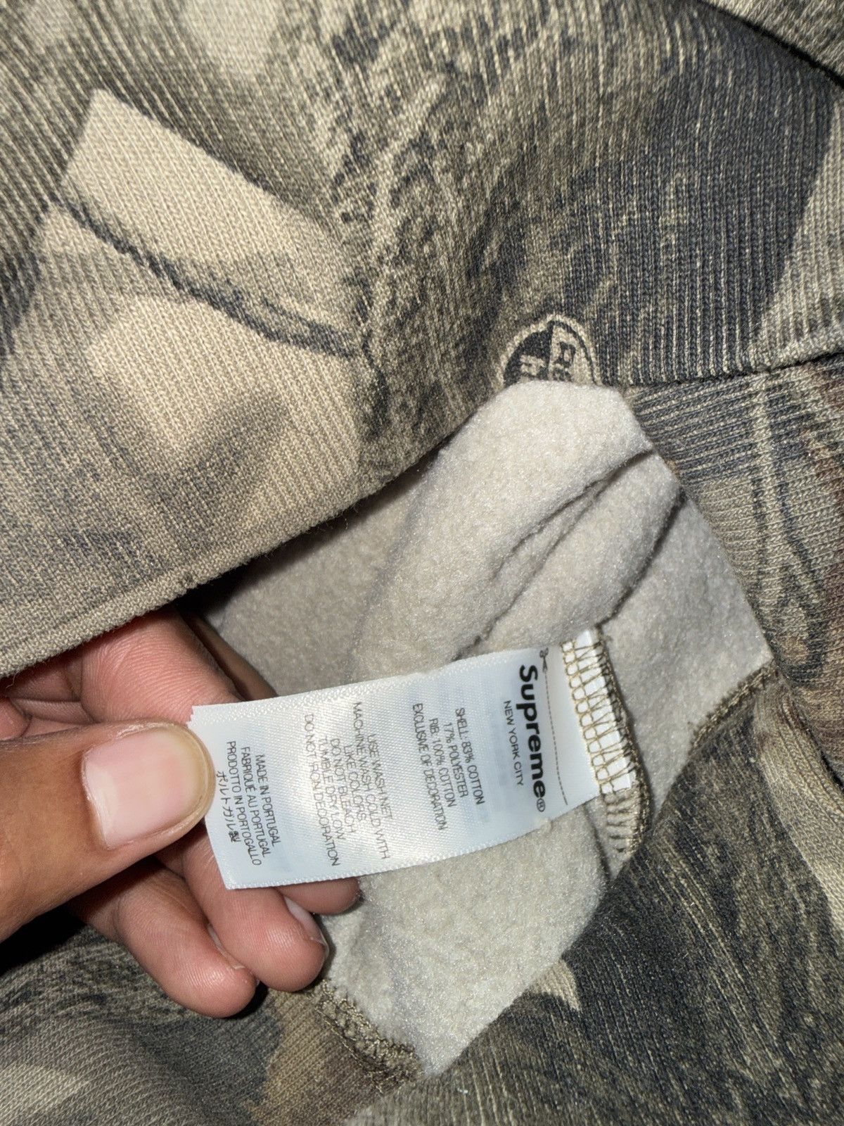 Supreme Supreme Small Box Logo Sweatshirt Realtree Large Size US L / EU 52-54 / 3 - 3 Thumbnail
