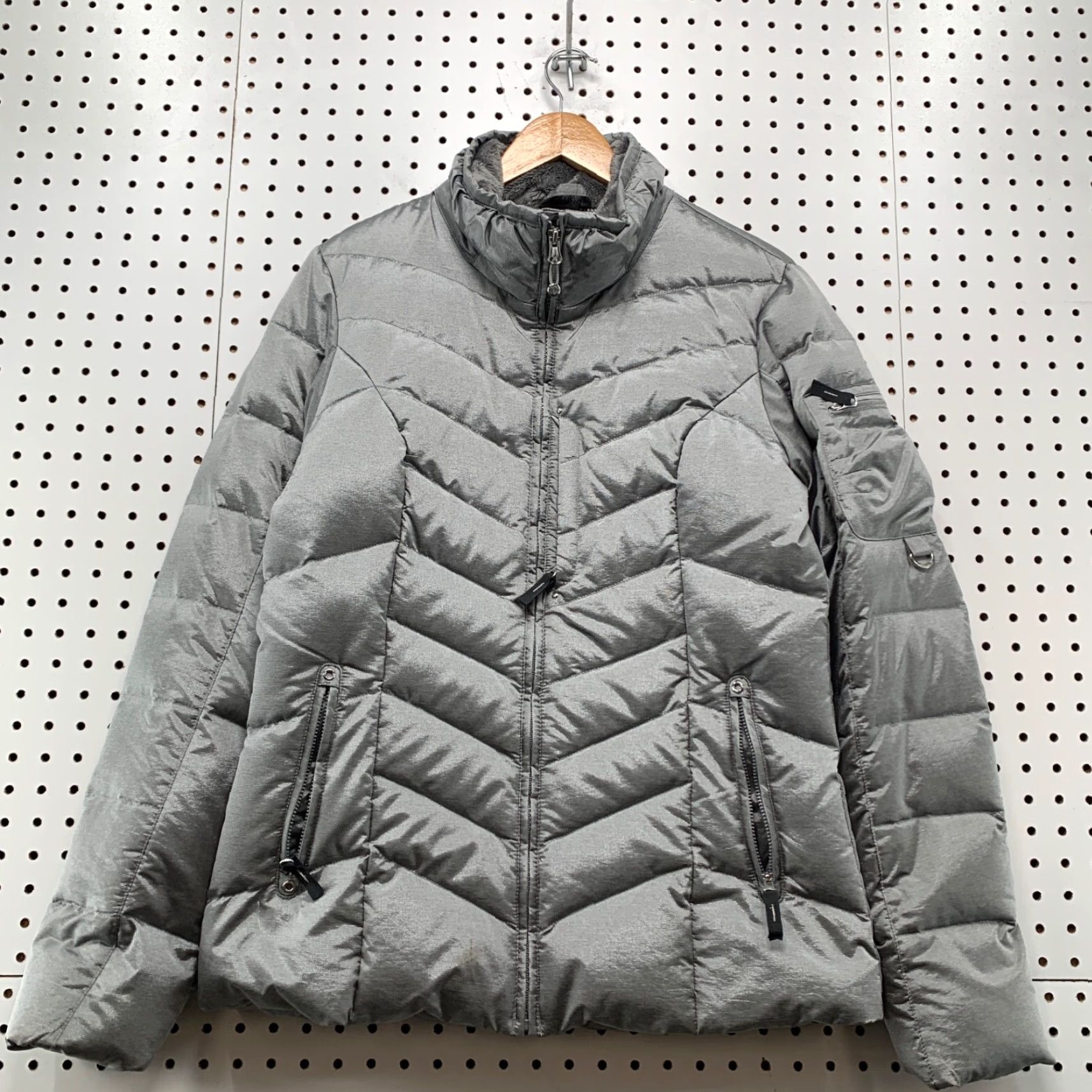 Eddie Bauer VINTAGE Eddie Bauer Puffer Down Ski Jacket Mens M Gray Silver Goose Premium 19.5x27 Ski Puffer Jacket Mens M Gray Silver Goose Premium 19.5x27 Size M / US 6-8 / IT 42-44 - 4 Thumbnail