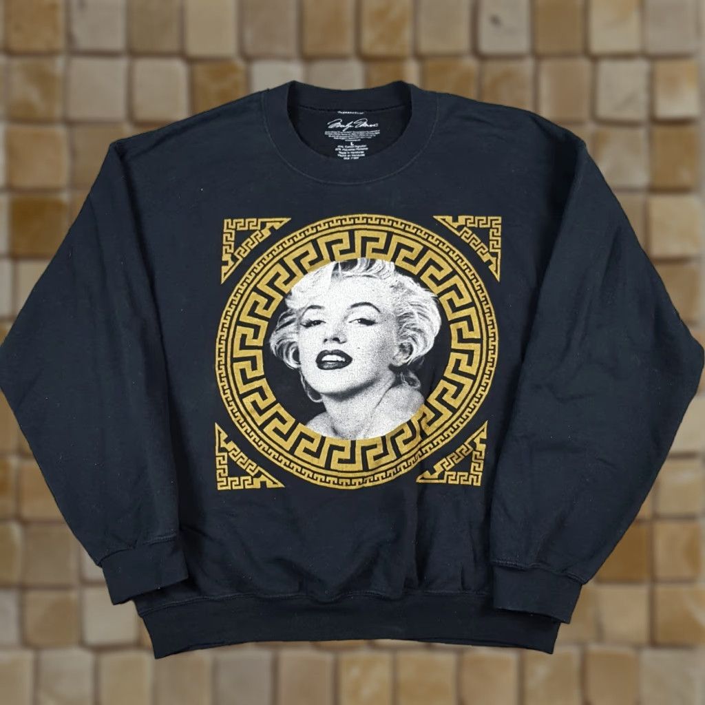 Vintage VINTAGE Marilyn Monroe Aztec Art Movie Star Size L Fleece Pullover Crewneck Sweatshirt Men Black Cotton Polyester Size US L / EU 52-54 / 3 - 1 Thumbnail