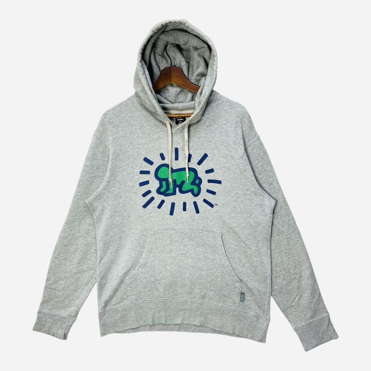 Keith Haring Keith Haring X Uniqlo Hoodie Big Logo Pullover Jumper Size L Size US L / EU 52-54 / 3 - 1 Thumbnail