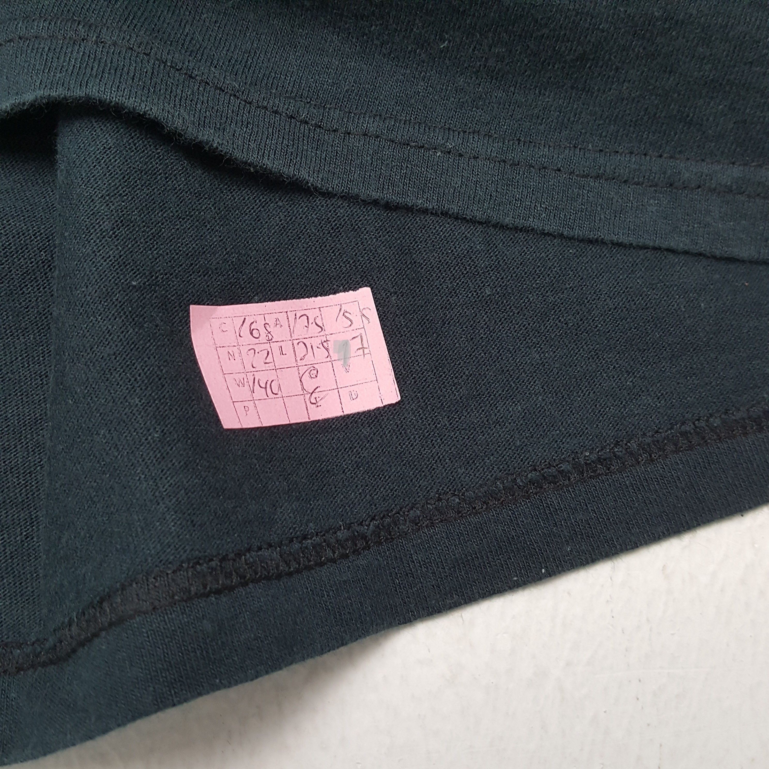 Anna Sui × Designer × Vintage ANNA SUI Designer Tshirt Center Design Style Size S / US 4 / IT 40 - 4 Thumbnail
