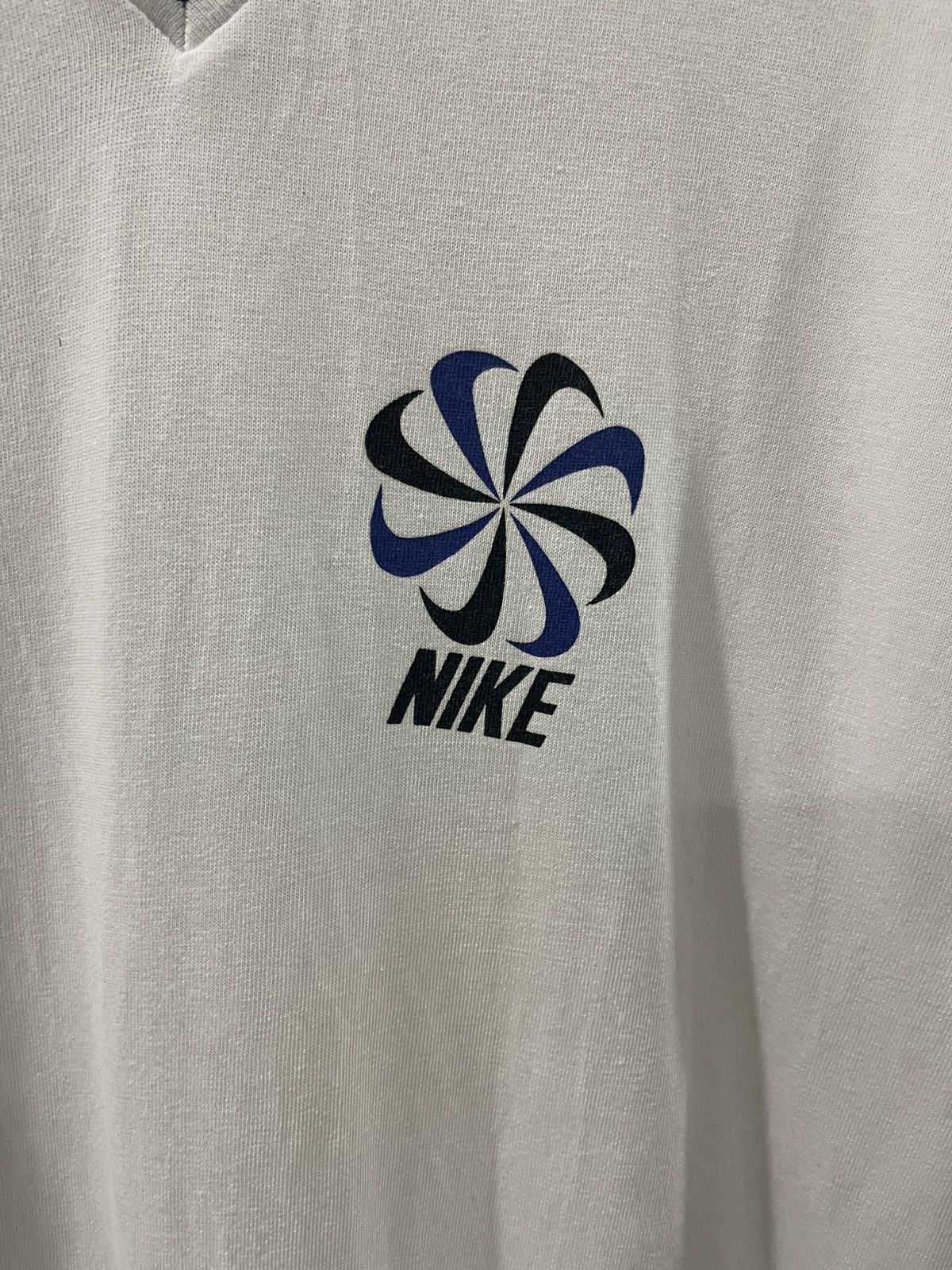 Nike Vintage Nike Pinwheel V-neck Sweatshirt Size US XL / EU 56 / 4 - 5 Thumbnail