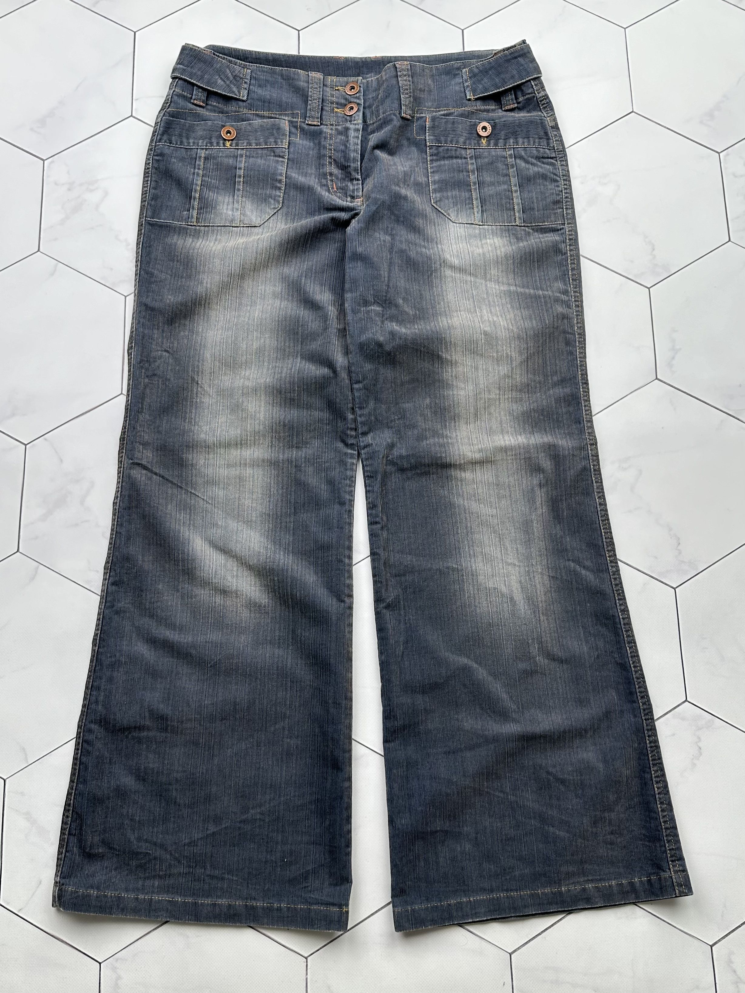 Japanese Brand Vintage Baggy Flare Faded Pants E2 Size US 30 / EU 46 - 1 Thumbnail