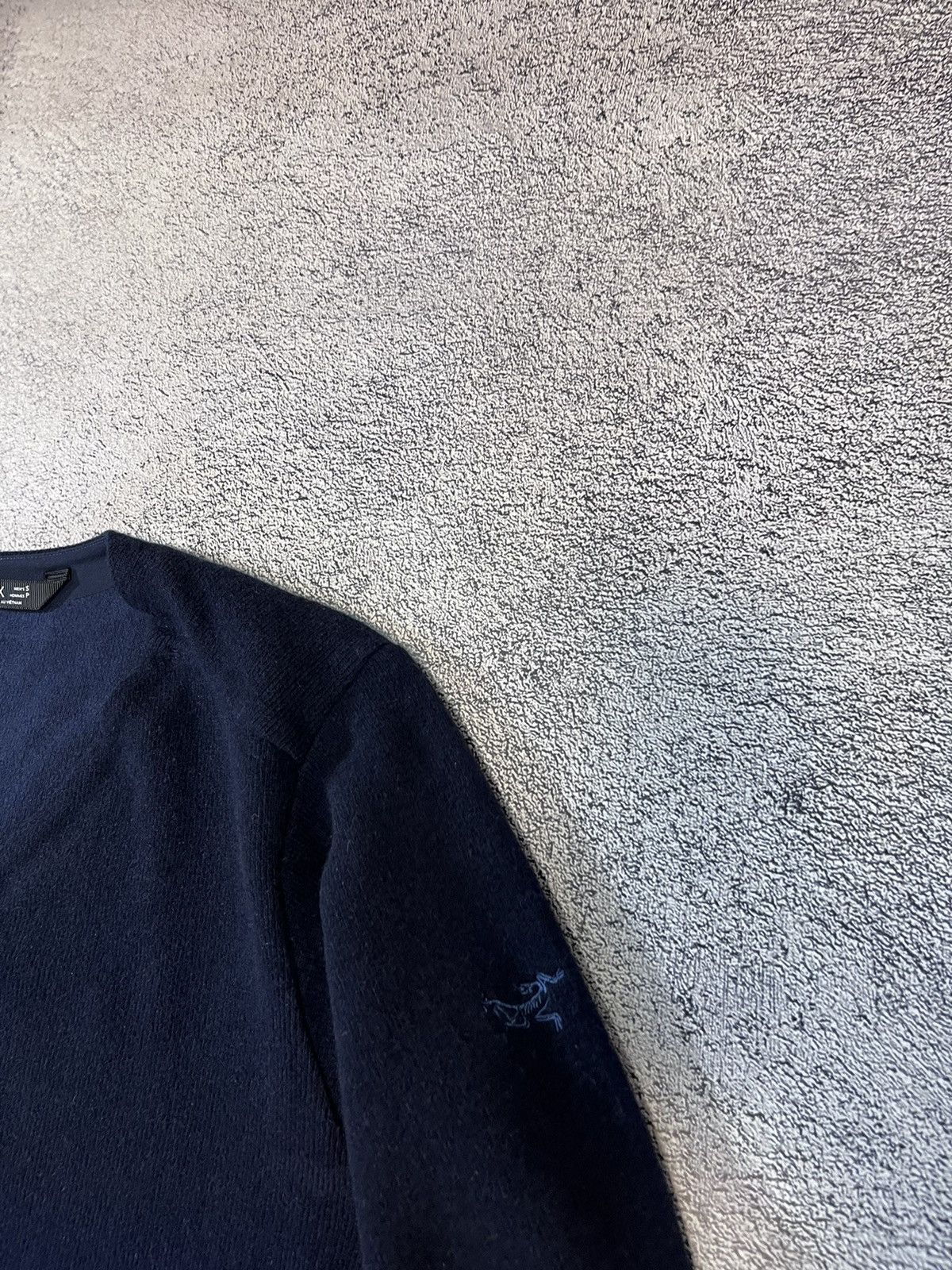 Arc'teryx Arcteryx Mens Sweater Pullover Donavan V-Neck Wool Blue Size US S / EU 44-46 / 1 - 2 Thumbnail