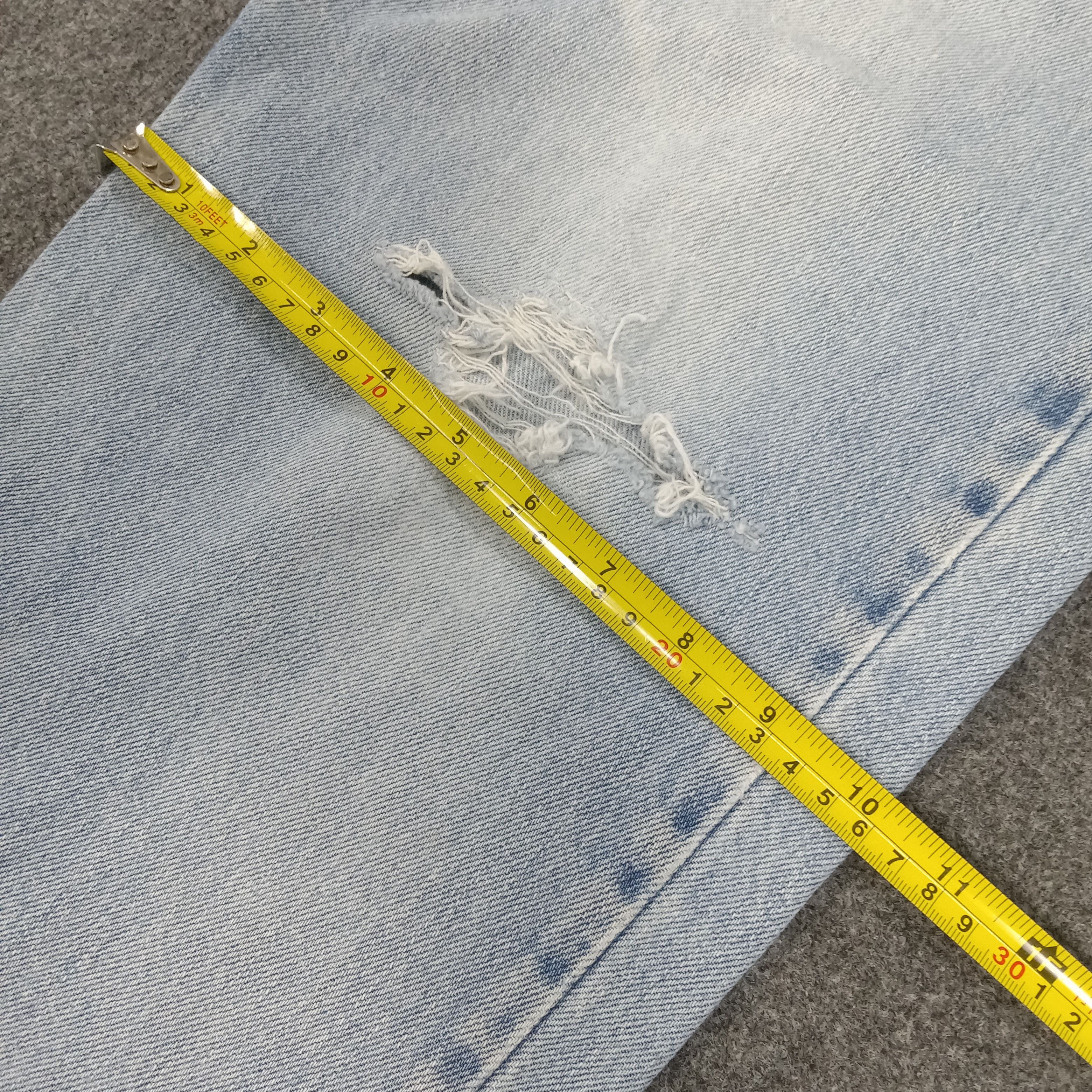 Levi's × Vintage Levi's 550 American Distressed Denim Jeans Size US 35 - 12 Thumbnail