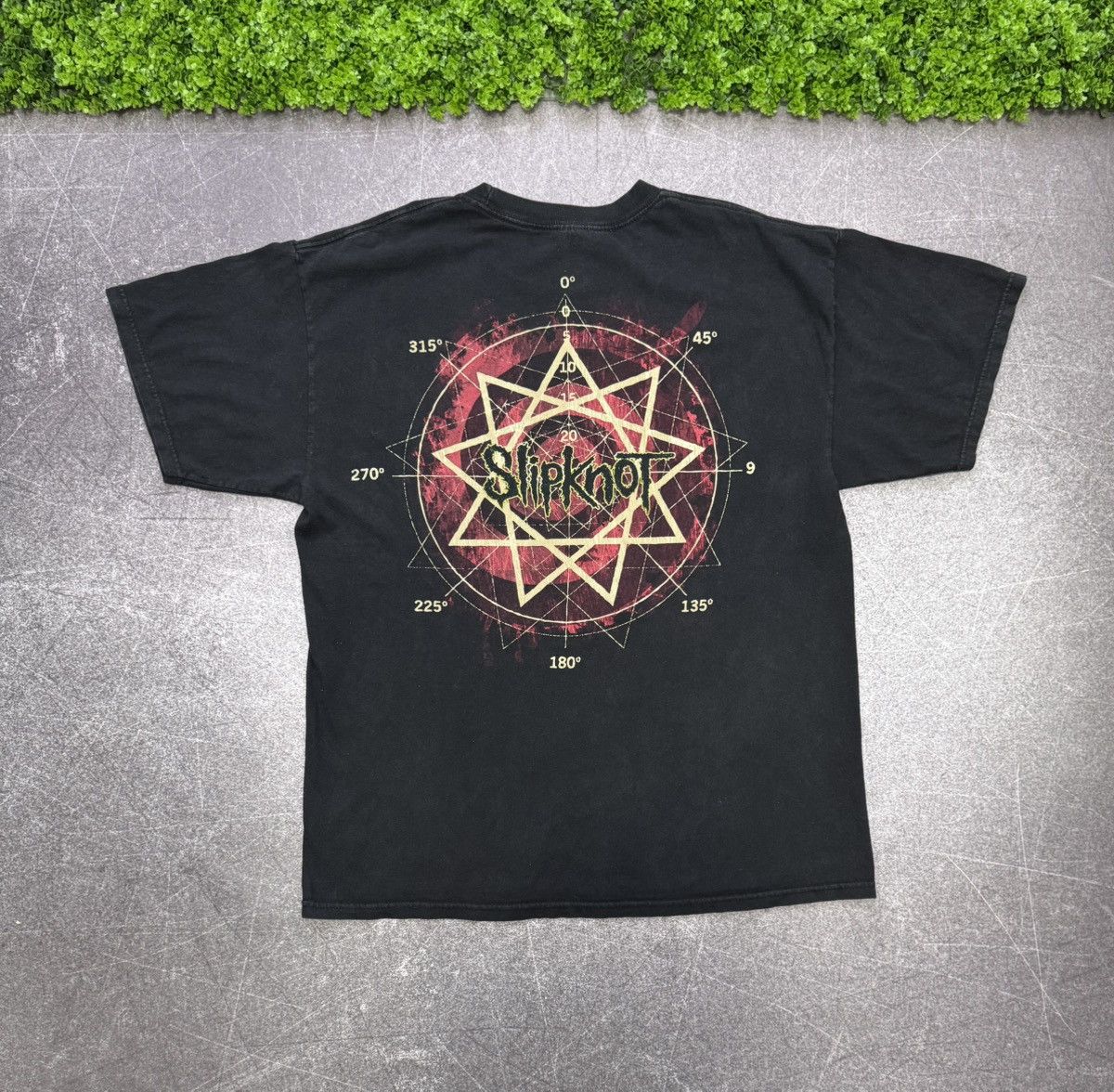 Band Tees Vintage y2k Slipknot 2010 T-Shirt rock band tee siz L y2k Size US L / EU 52-54 / 3 - 2 Thumbnail
