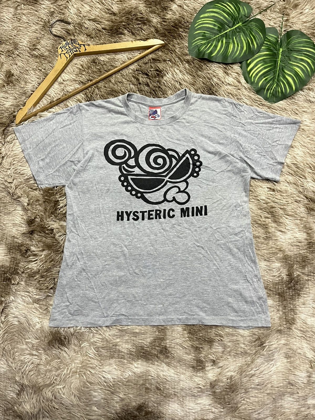 Hysteric Glamour × Japanese Brand × Vintage Vintage Hysteric Glamour Big Logo Tee Japan 🇯🇵 Size US S / EU 44-46 / 1 - 1 Thumbnail