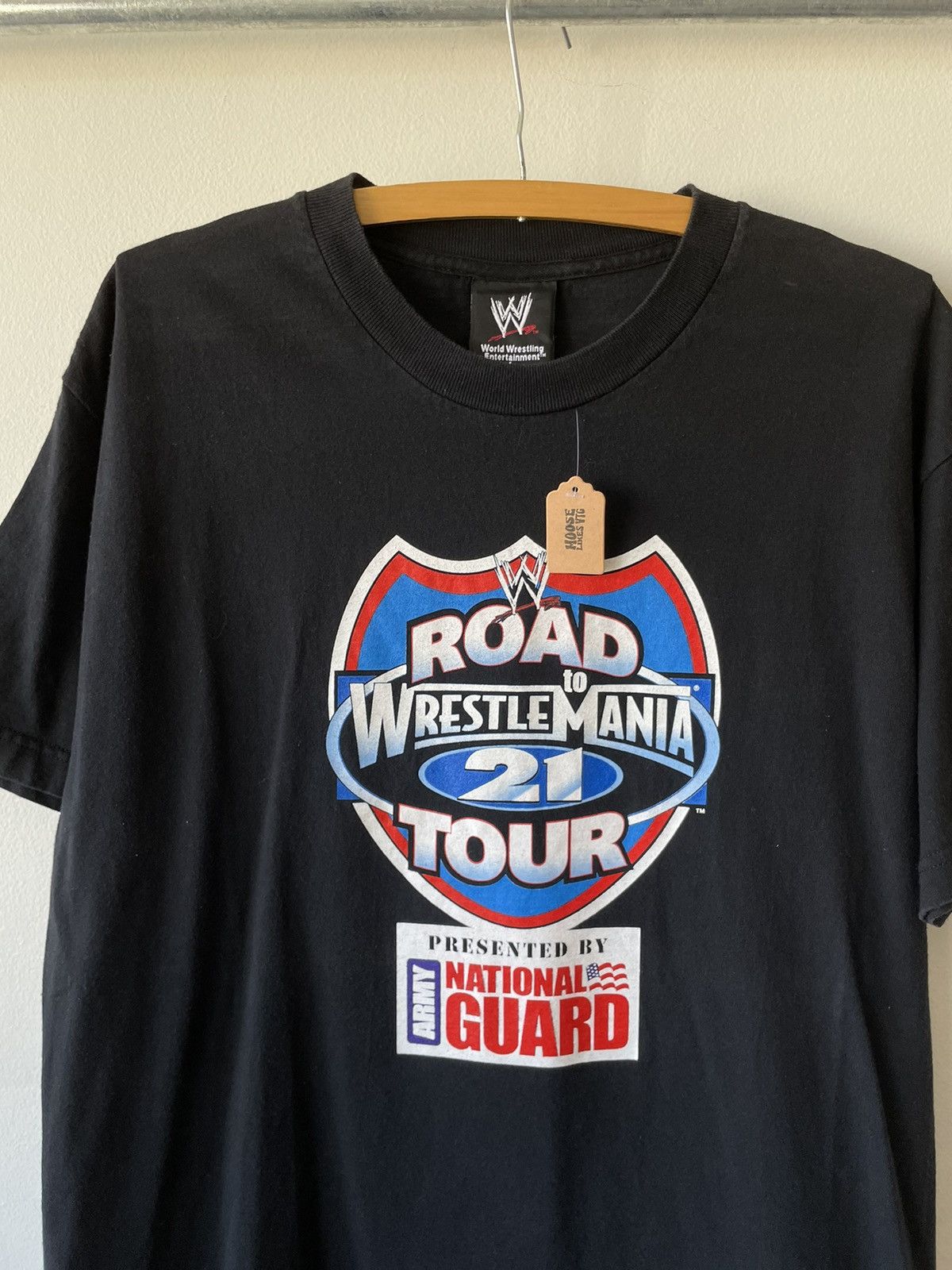 Vintage × WWE Vintage 2004 WWE Wrestle Mania 21 Tour tee Size US L / EU 52-54 / 3 - 3 Thumbnail