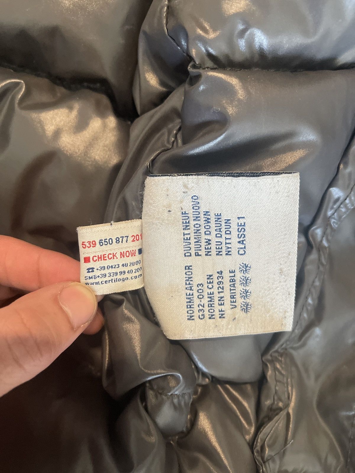 Moncler Moncler maya bomber Size US L / EU 52-54 / 3 - 10 Thumbnail