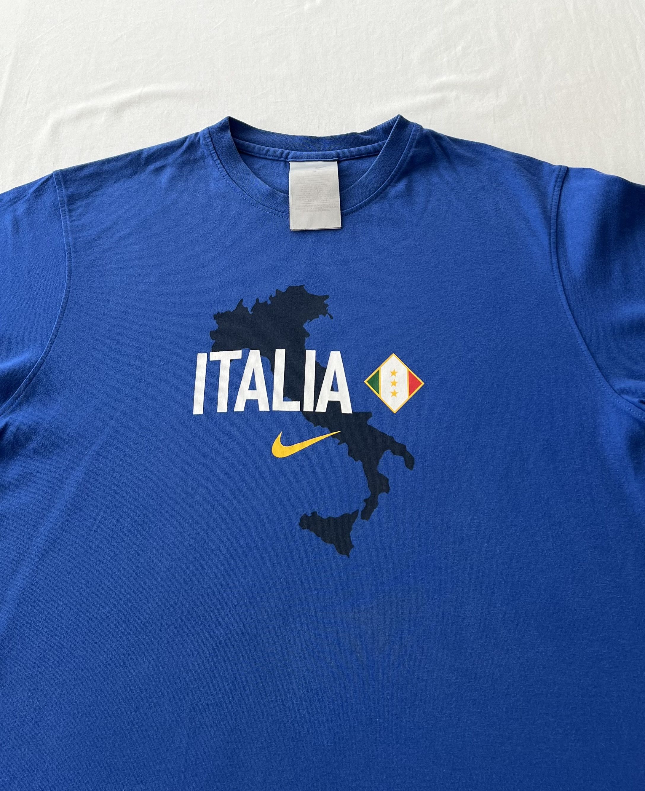 Nike Vintage 2000s Nike Italia Italy Totti #10 Blue T-shirt Size US M / EU 48-50 / 2 - 3 Thumbnail
