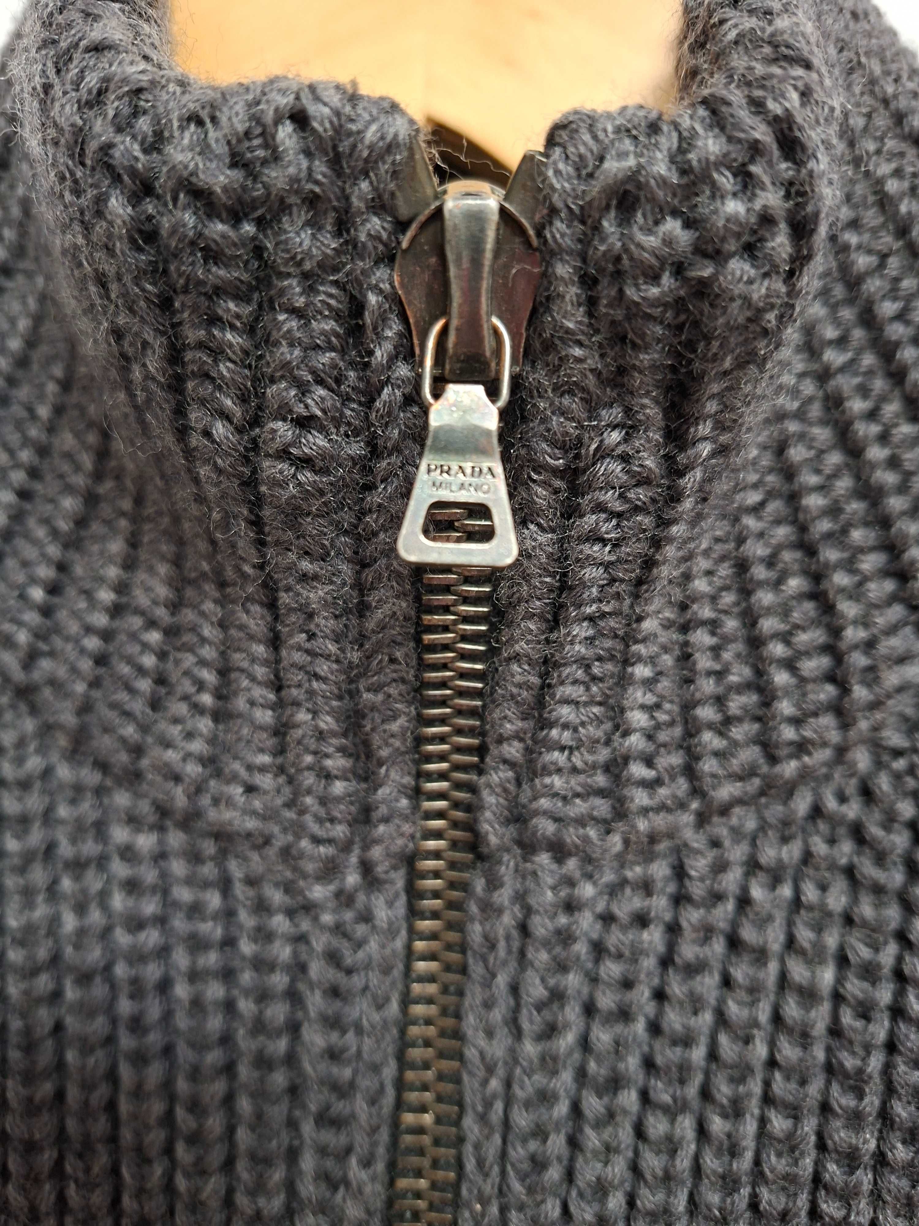 Prada Vintage Prada Wool Belted Zip Vest Size M / US 6-8 / IT 42-44 - 5 Thumbnail