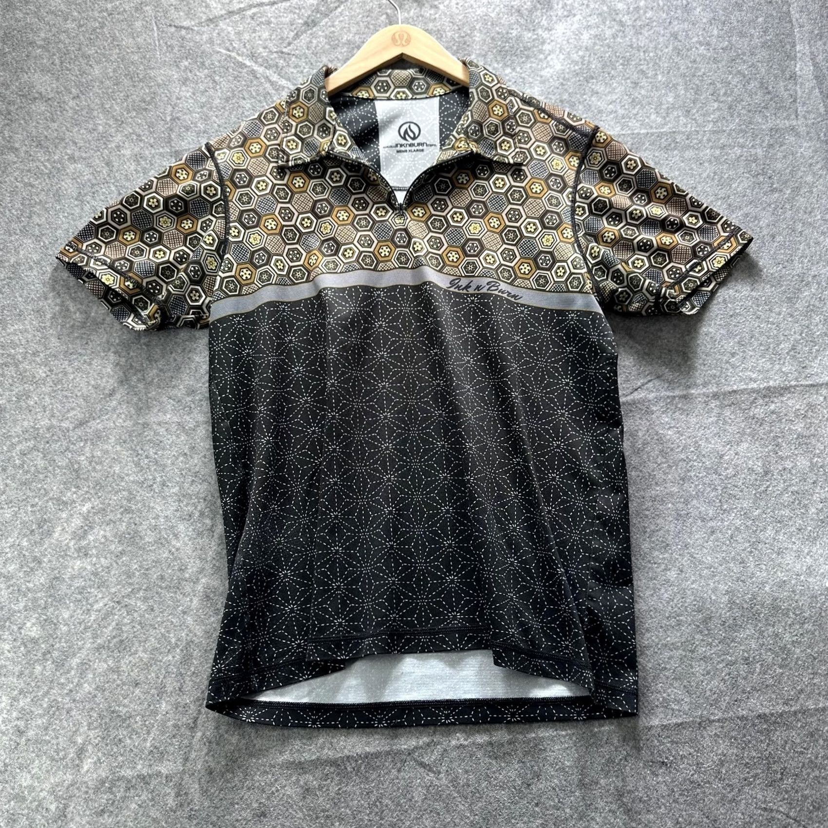 Vintage INKnBURN Shirt Mens XL Black Geometric Quarter Zip Collared Running Polo Size US XL / EU 56 / 4 - 2 Thumbnail