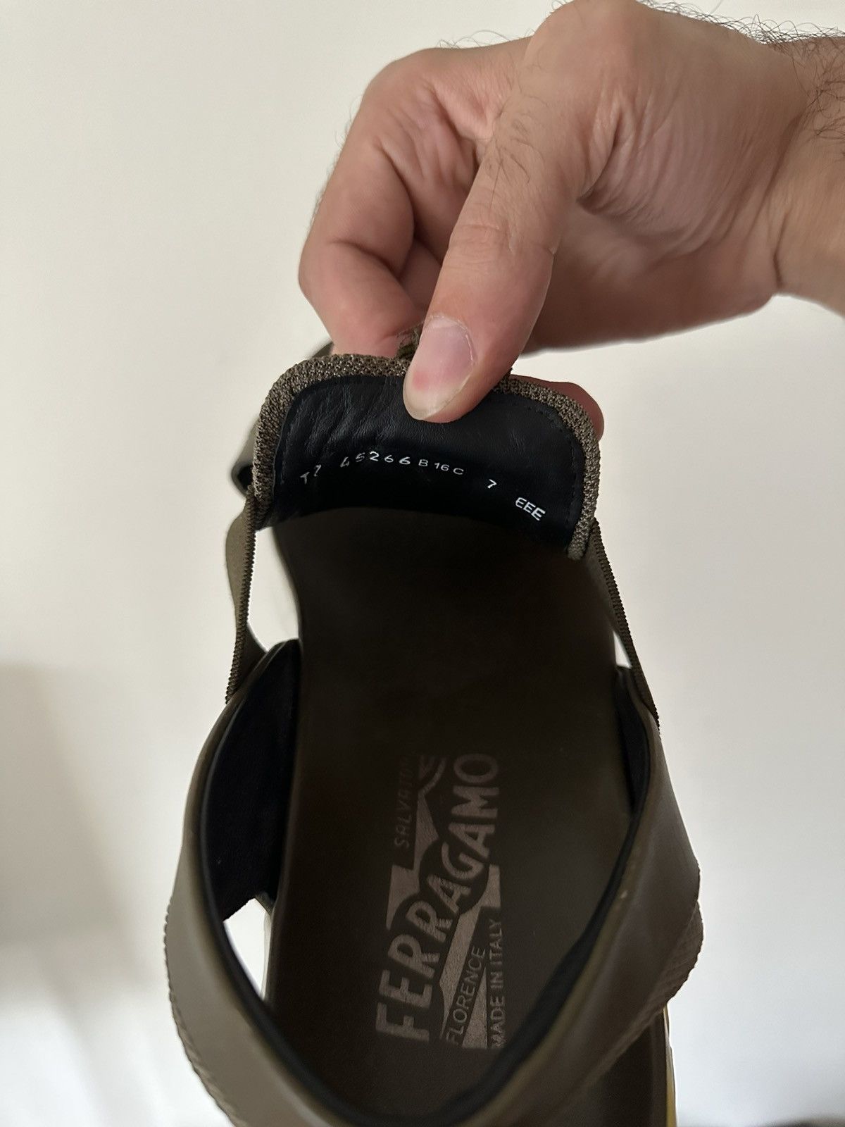 Salvatore Ferragamo Ferragamo Force Sandals Size US 9 / EU 42 - 2 Thumbnail