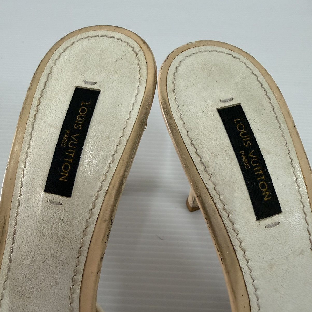 Louis Vuitton Louis Vuitton Multicolor Heels Size US 9 / IT 39 - 8 Thumbnail