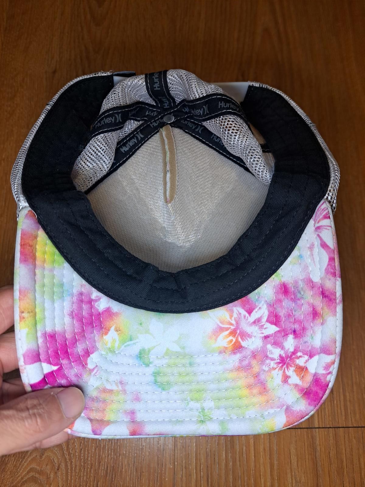 Hurley Hurley Trucker Hat Logo Floral Multicolor Adjustable Womens Size ONE SIZE - 4 Thumbnail