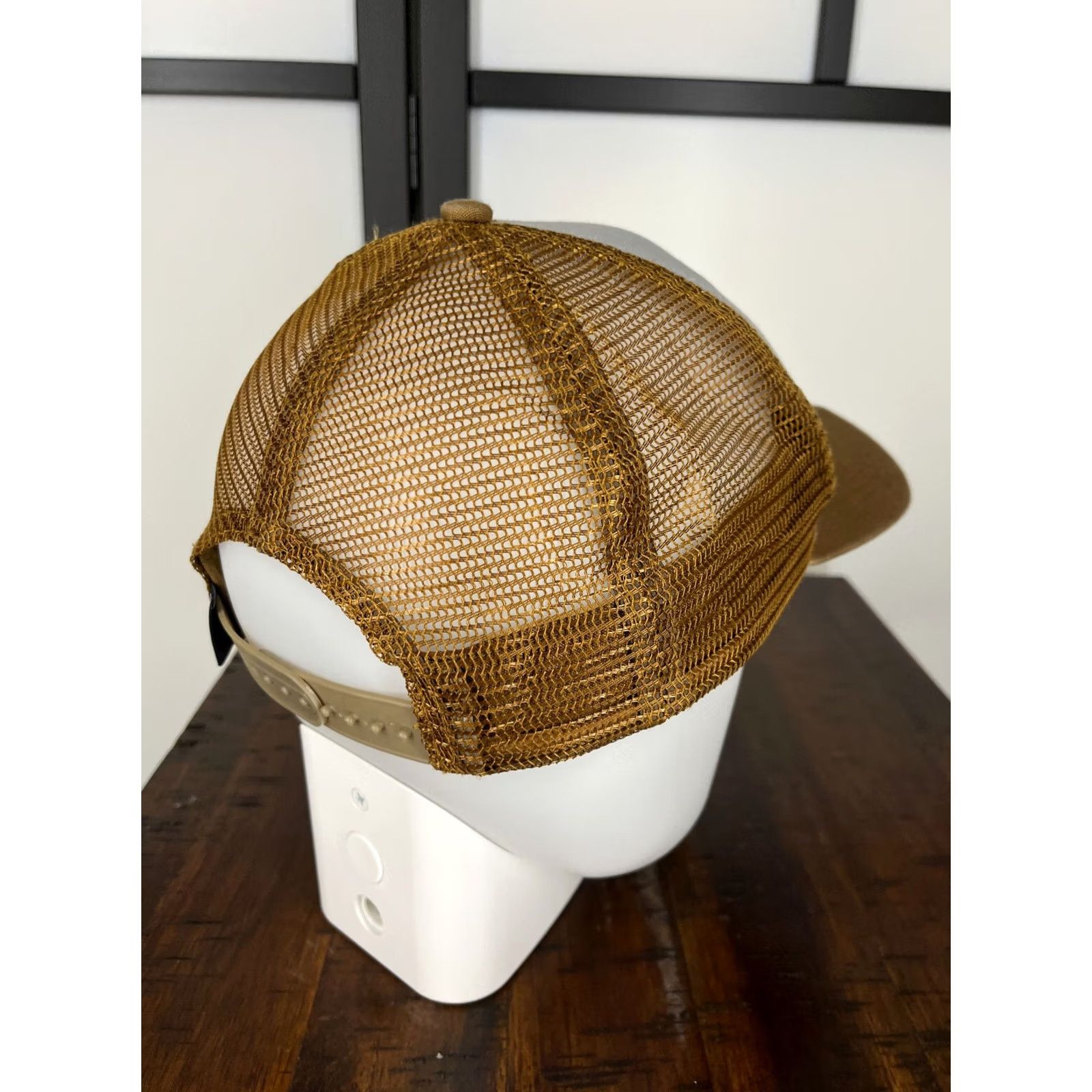 Patagonia Patagonia Hat Cap Snap Back Adult One Size Brown Gray Trucker Embroidered Trout Hat Cap Snap Back... Size ONE SIZE - 7 Thumbnail