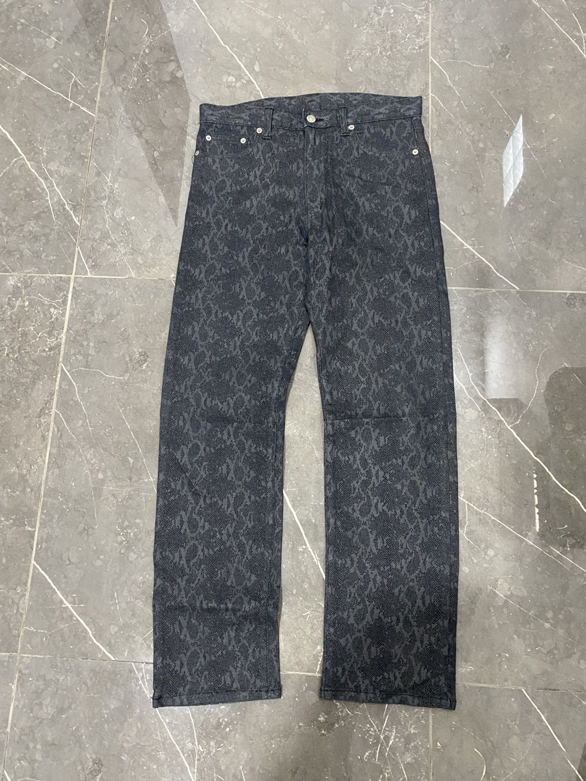 Japanese Brand Velvetglove japanese denim waxed snake skin Size US 28 / EU 44 - 1 Thumbnail