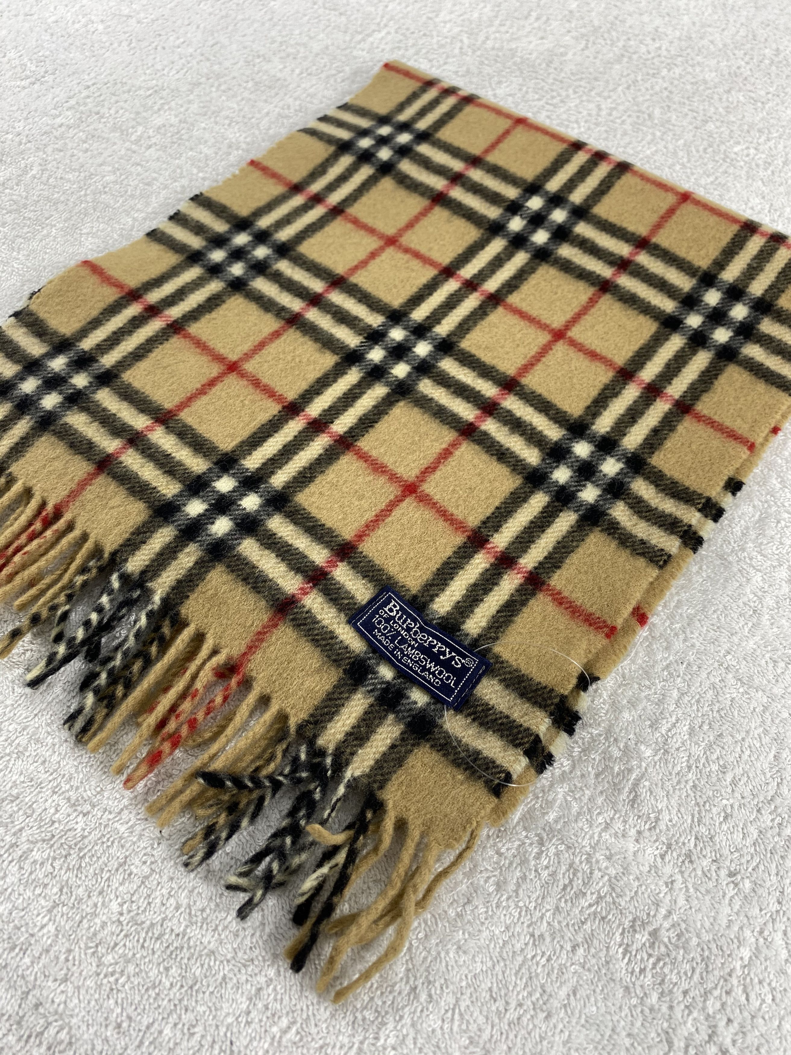 Burberry Vintage Burberry Scarf/Muffler/Neckwear MF605 Size ONE SIZE - 3 Thumbnail