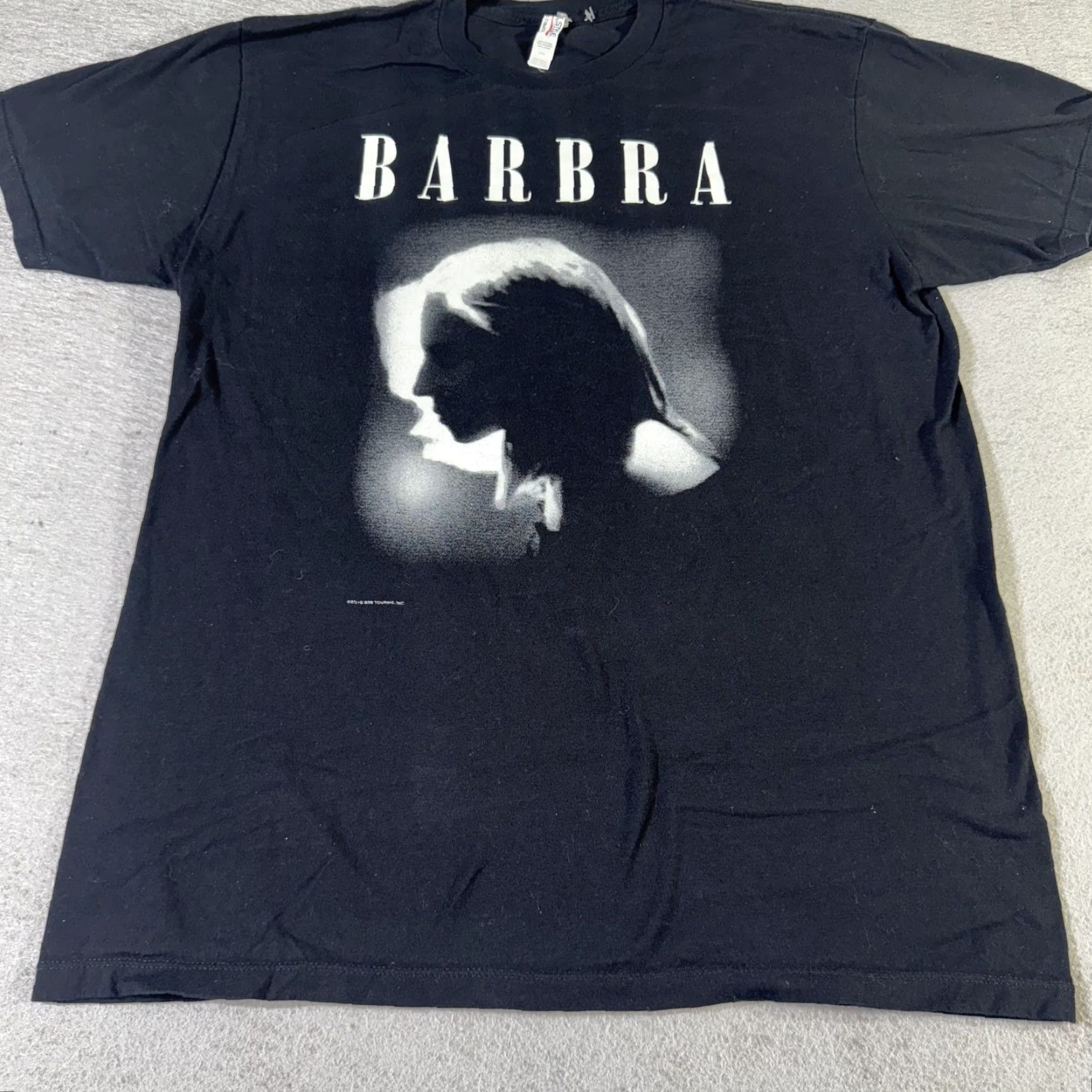 Vintage VINTAGE Barbra Streisand Shirt Mens Large Black The Music Memories Magic Tour 2016 Tee Size US L / EU 52-54 / 3 - 2 Thumbnail