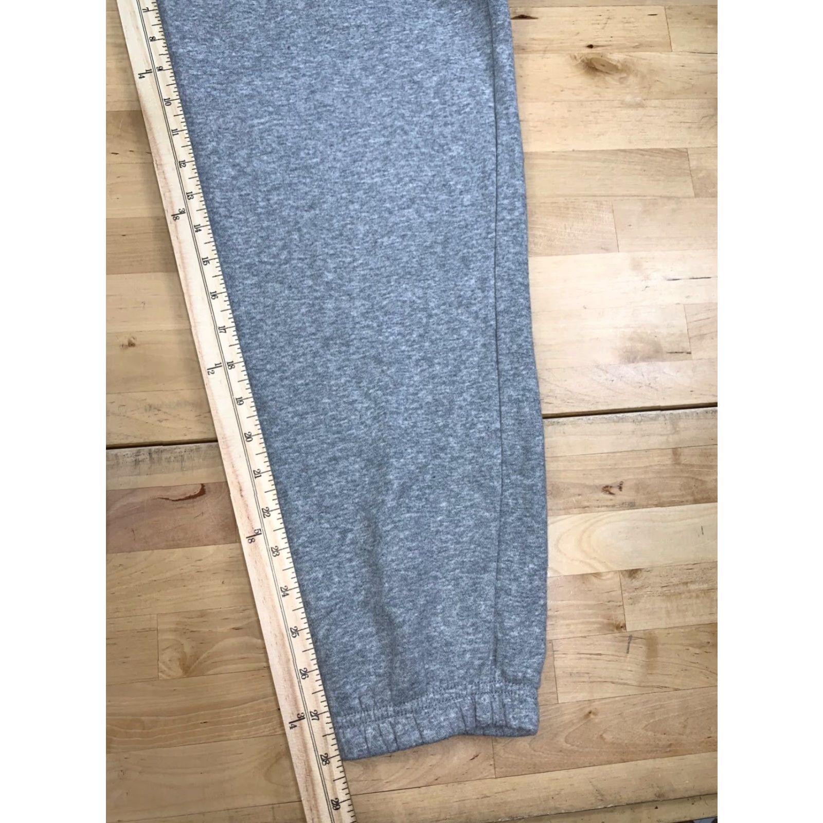 Nike Nike Fleece Joggers Womens XS Gray Activewear Logo Athleisure Casual Pants Jogger 28in Inseam Womens CSS? Size 26" / US 2 / IT 38 - 6 Thumbnail