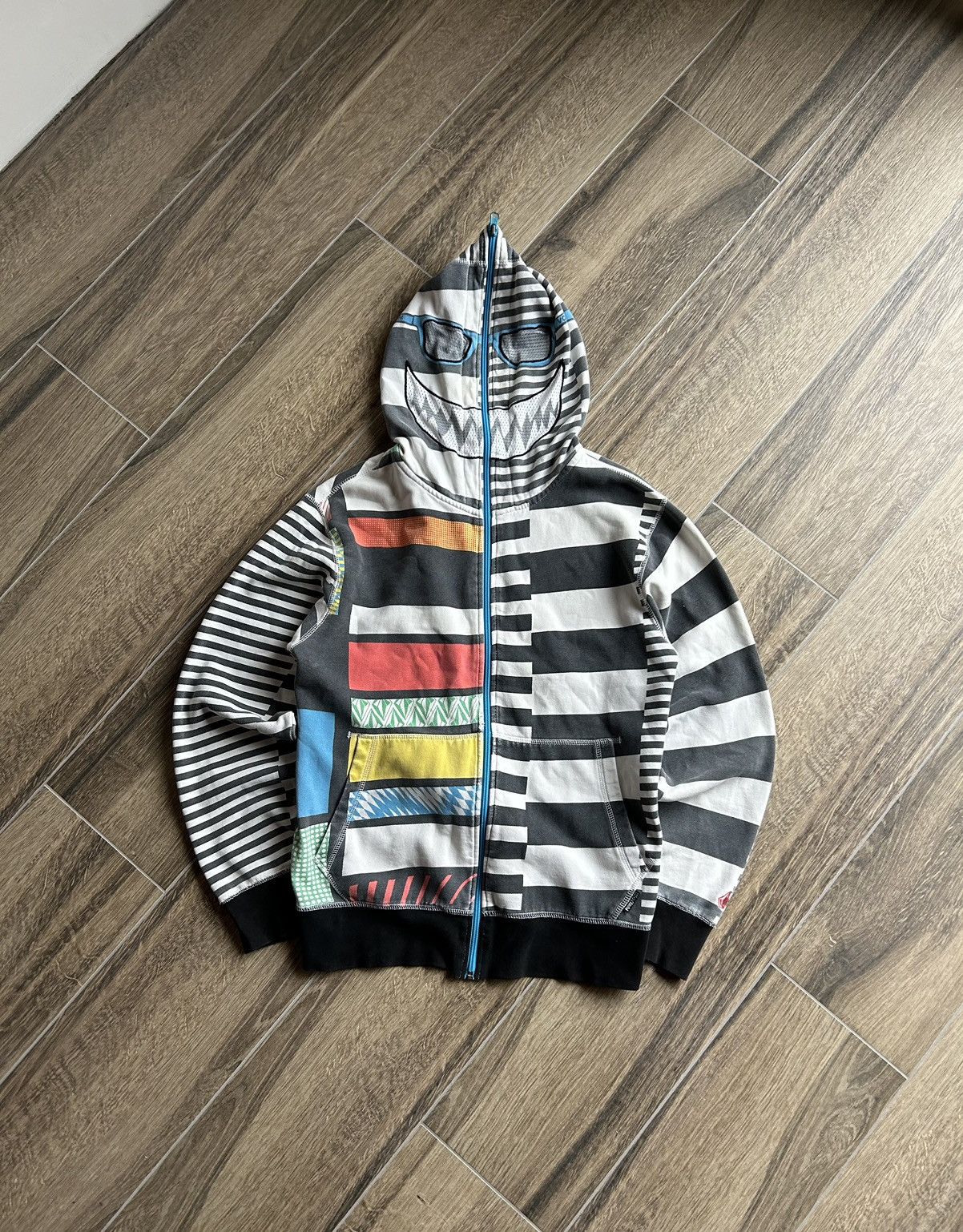 Vintage × Volcom Vintage Volcom full-zip hoodies crazy skate y2k Size US S / EU 44-46 / 1 - 1 Thumbnail