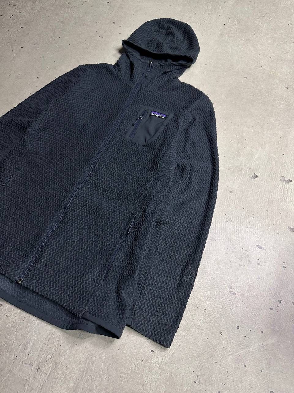 Patagonia Patagonia Women’s Hooded Fleece Jacket Dark Grey Full Zip Size L / US 10 / IT 46 - 2 Thumbnail