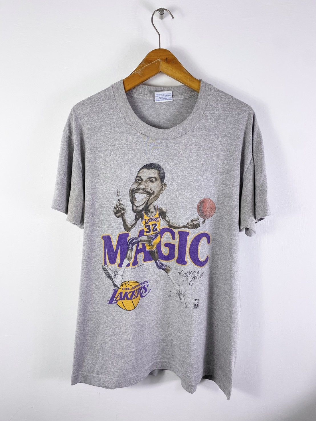 NBA Vintage 80s Magic Johnson Caricature Los Angeles Lakers Tee Size US XL / EU 56 / 4 - 1 Thumbnail