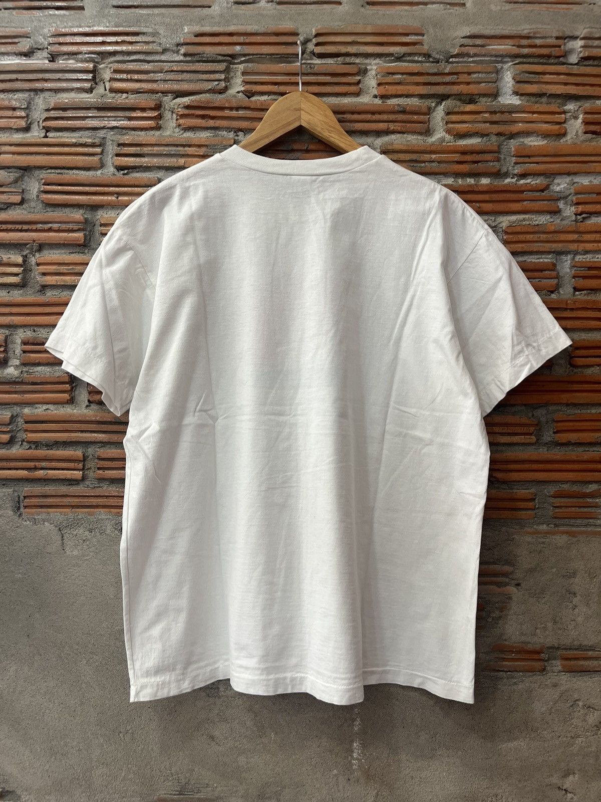 Vintage Vintage THAI LIFE INSURACE 90’s promo product Tshirt Size US XL / EU 56 / 4 - 7 Thumbnail